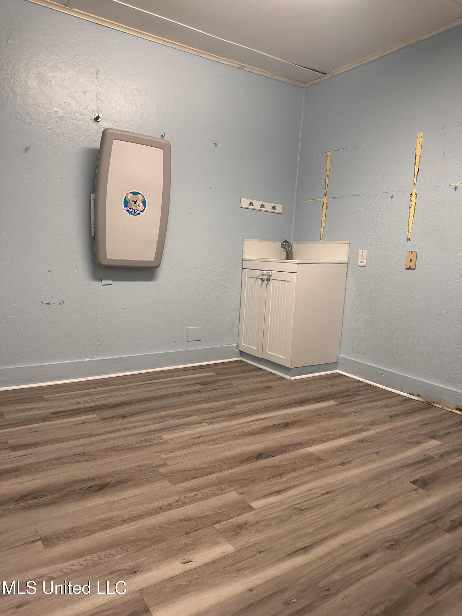 7041/7047 Kiln Delisle Road Property Photo 20
