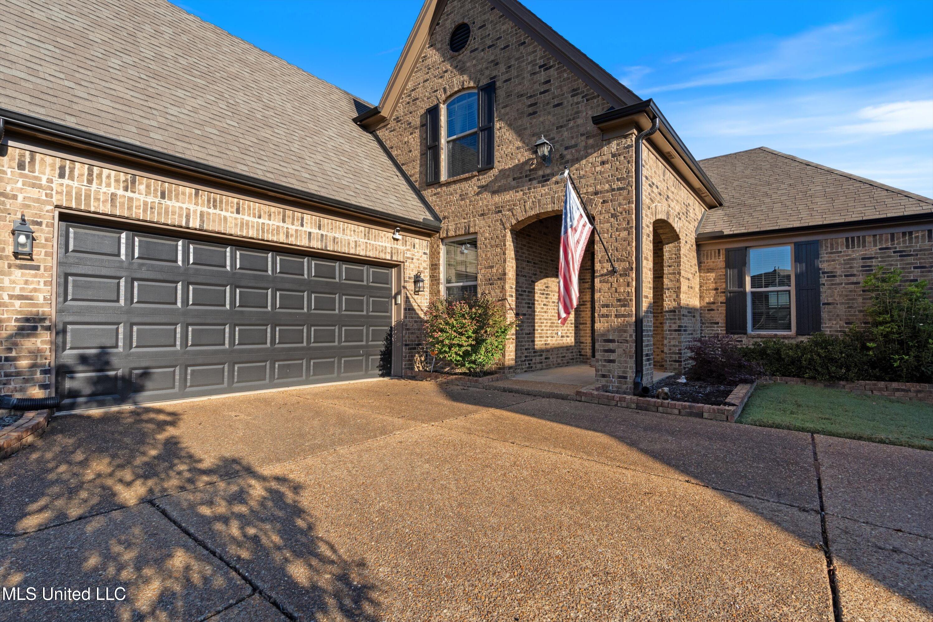 8330 John Wood Lane Property Photo 2