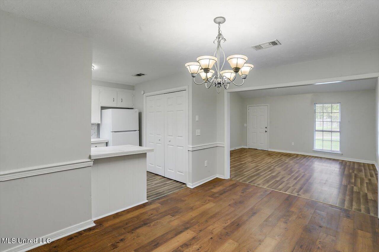 1207 Cherry Stone Circle Property Photo 10