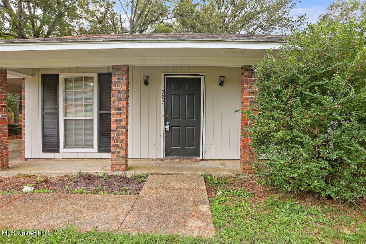 1207 Cherry Stone Circle Property Photo 13