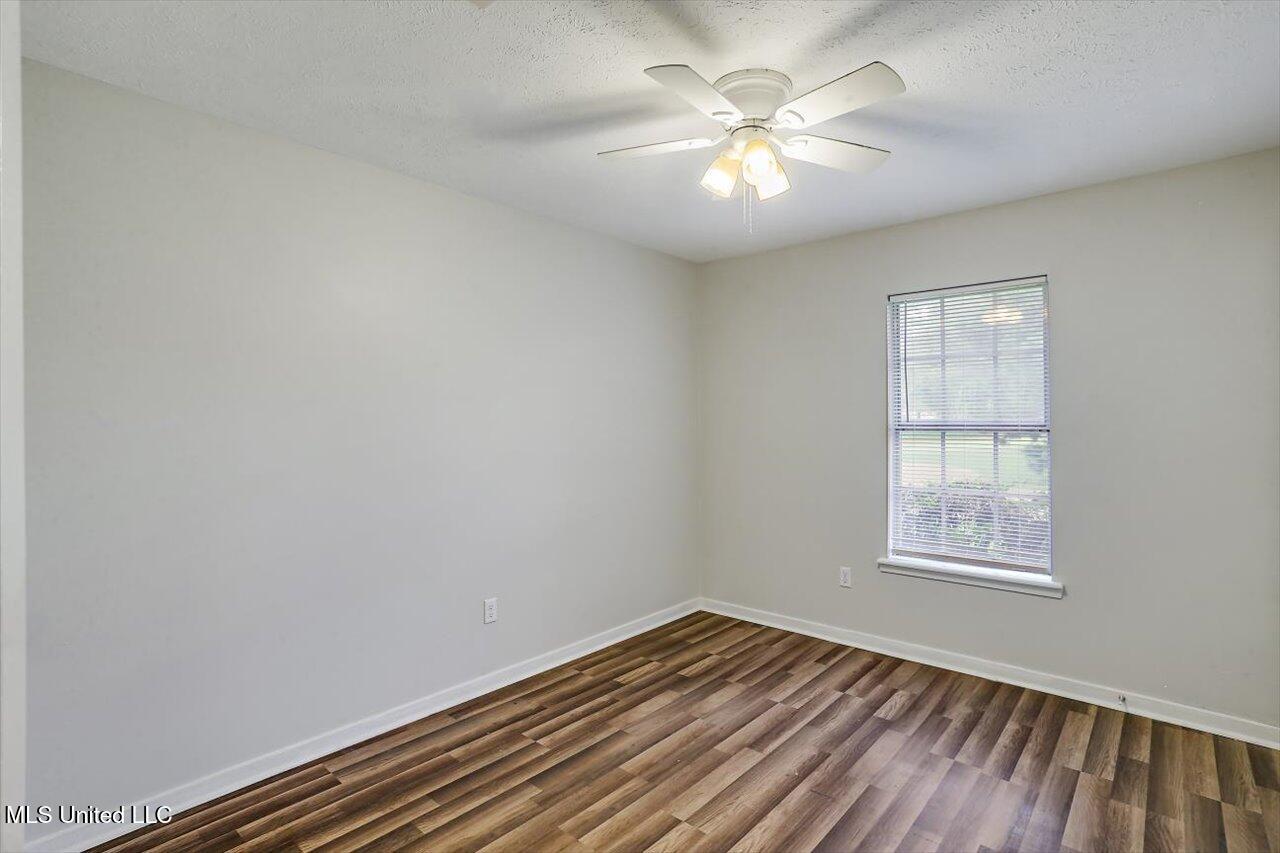 1207 Cherry Stone Circle Property Photo 25