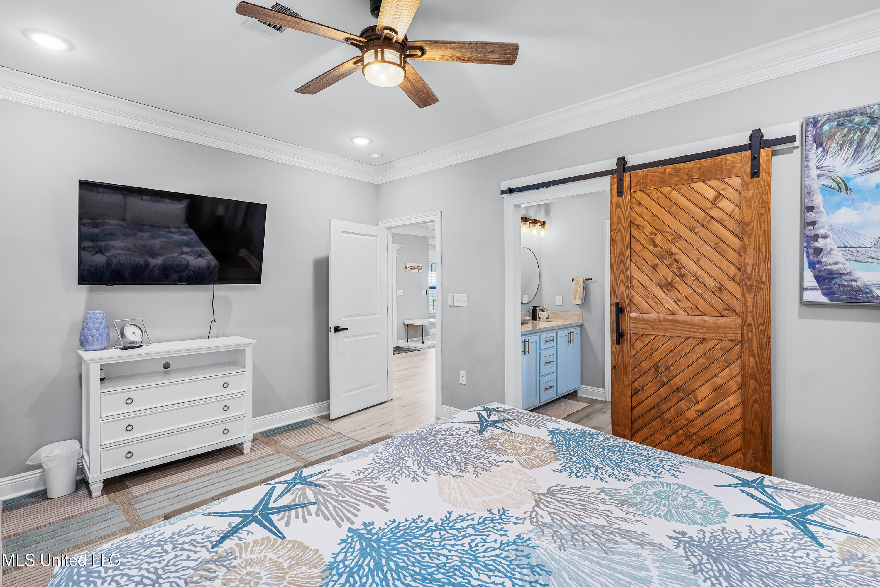1729 3rd Street Property Photo 12