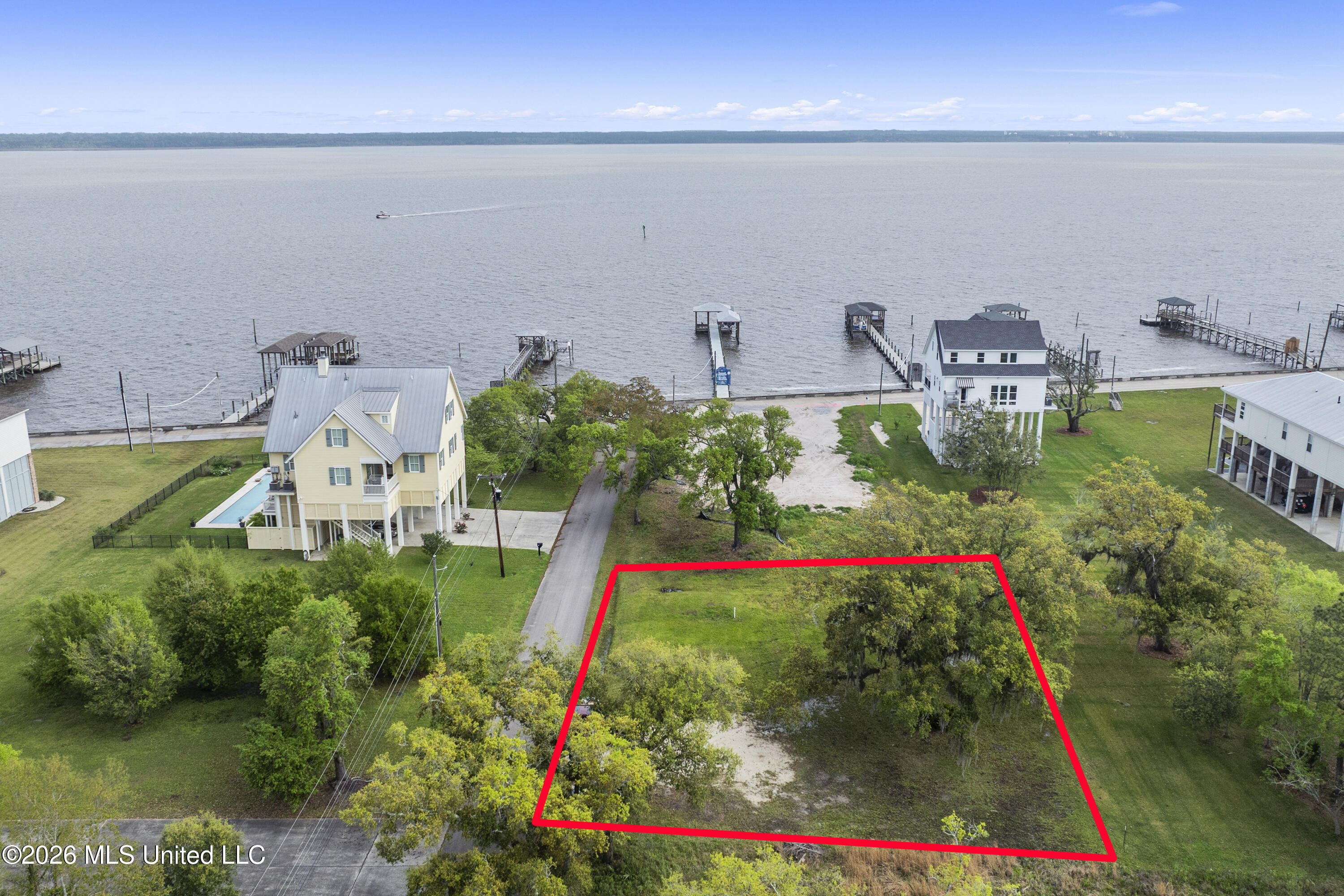 Engman Avenue Property Photo 3