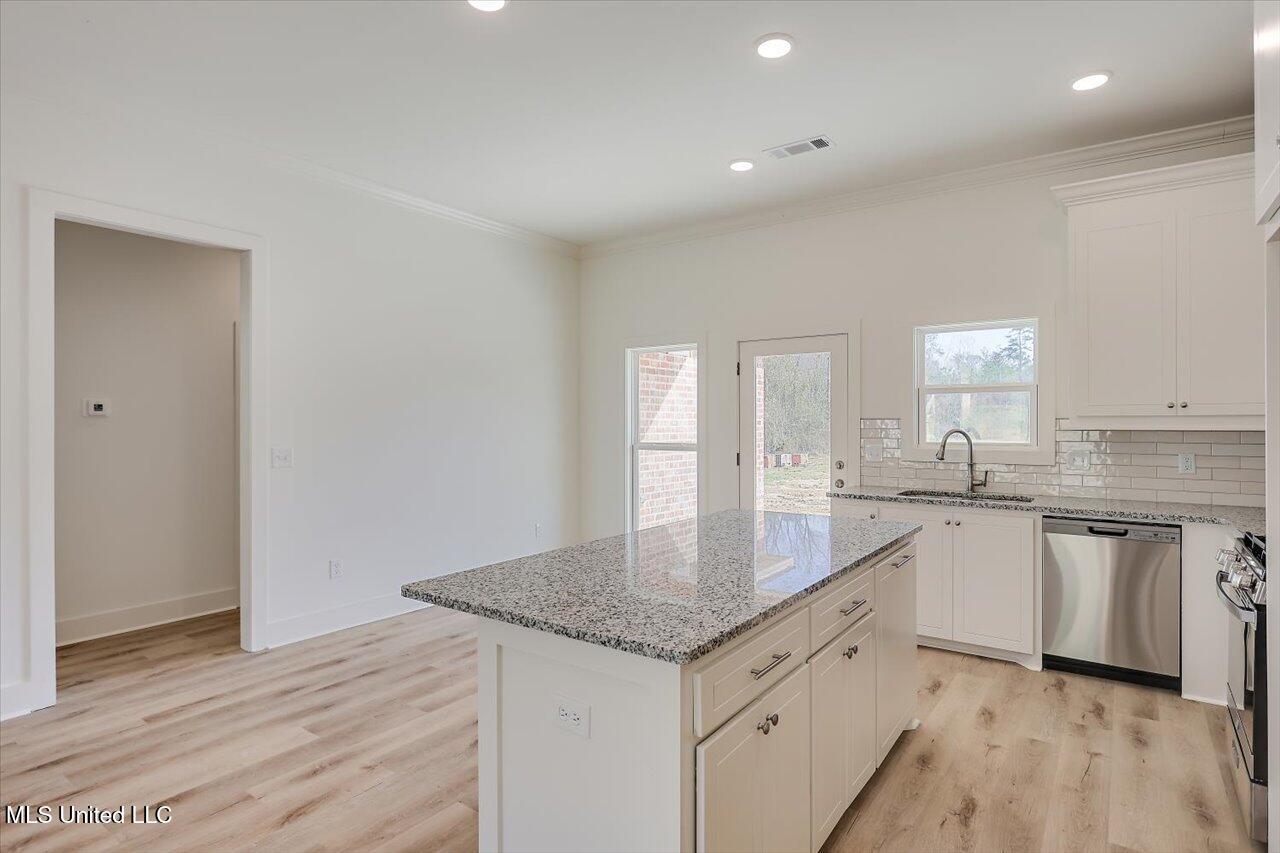 207 Nw Dolly Lane Property Photo 9