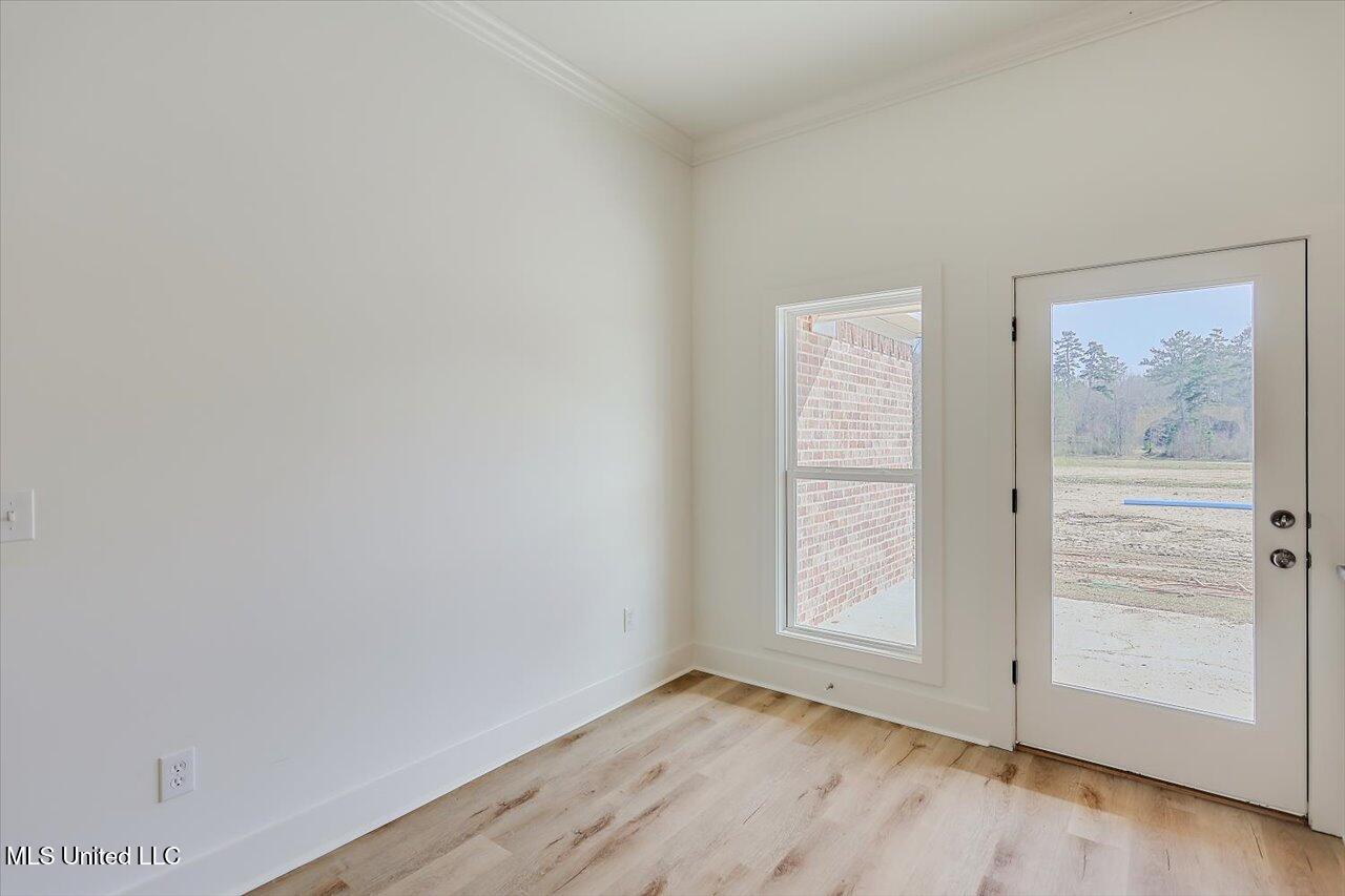 207 Nw Dolly Lane Property Photo 12