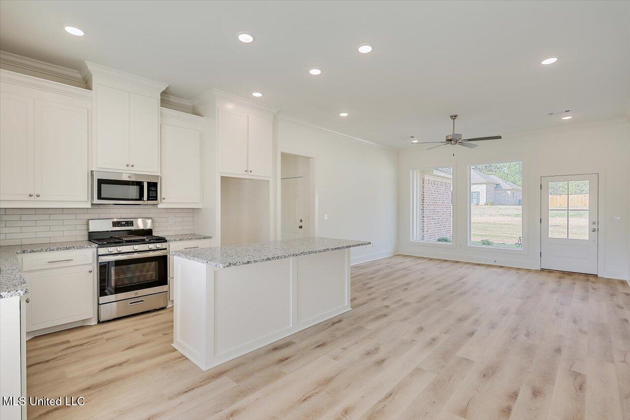 207 Nw Dolly Lane Property Photo 13