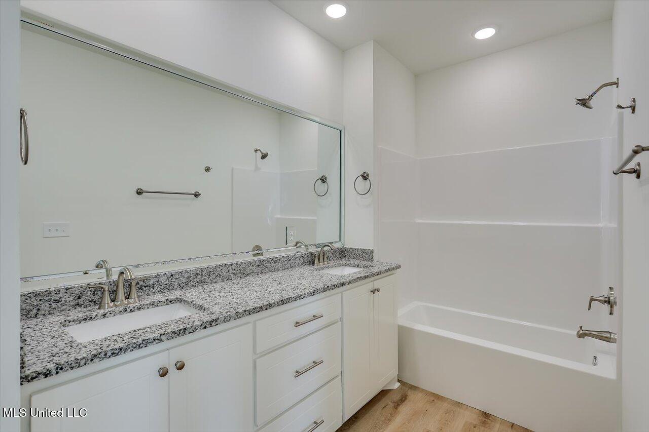 207 Nw Dolly Lane Property Photo 18