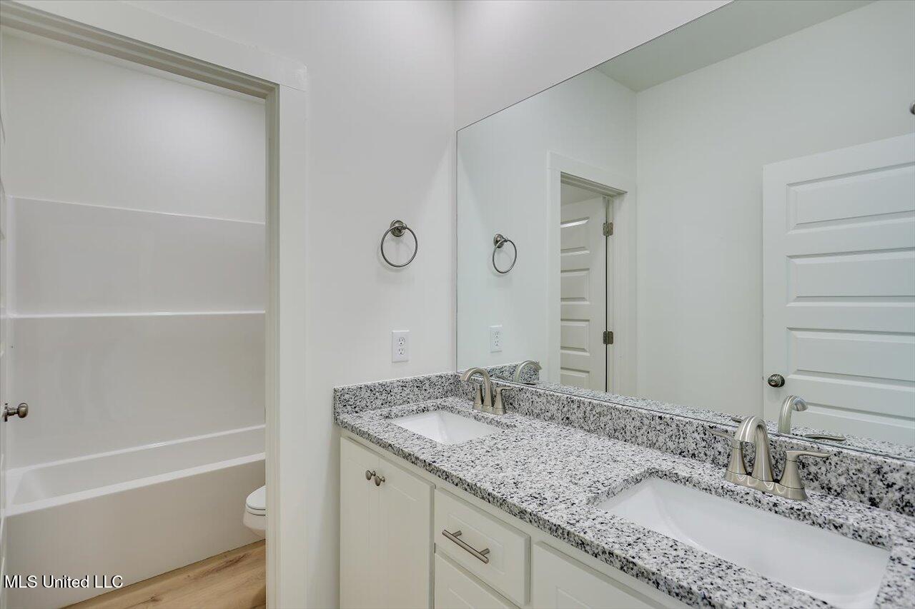 207 Nw Dolly Lane Property Photo 22