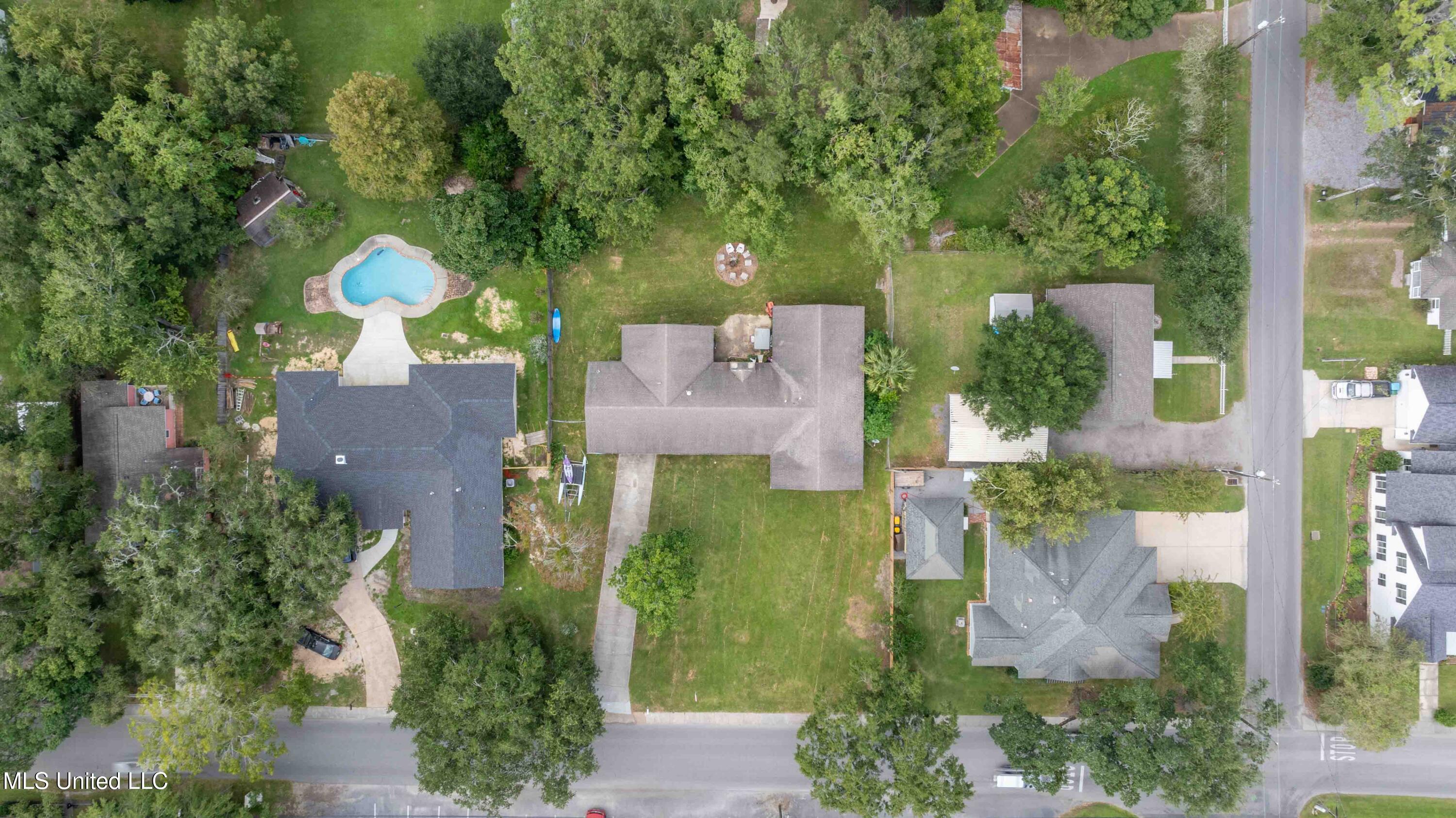 1419 Porter Avenue Property Photo 2