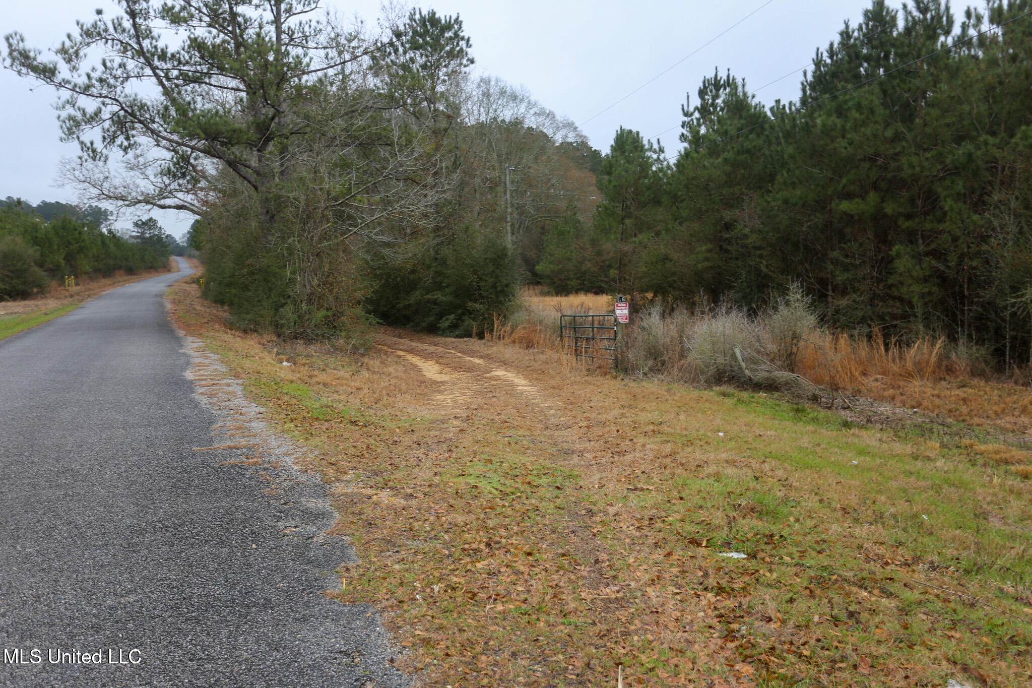 D A Dyess Road Property Photo 1