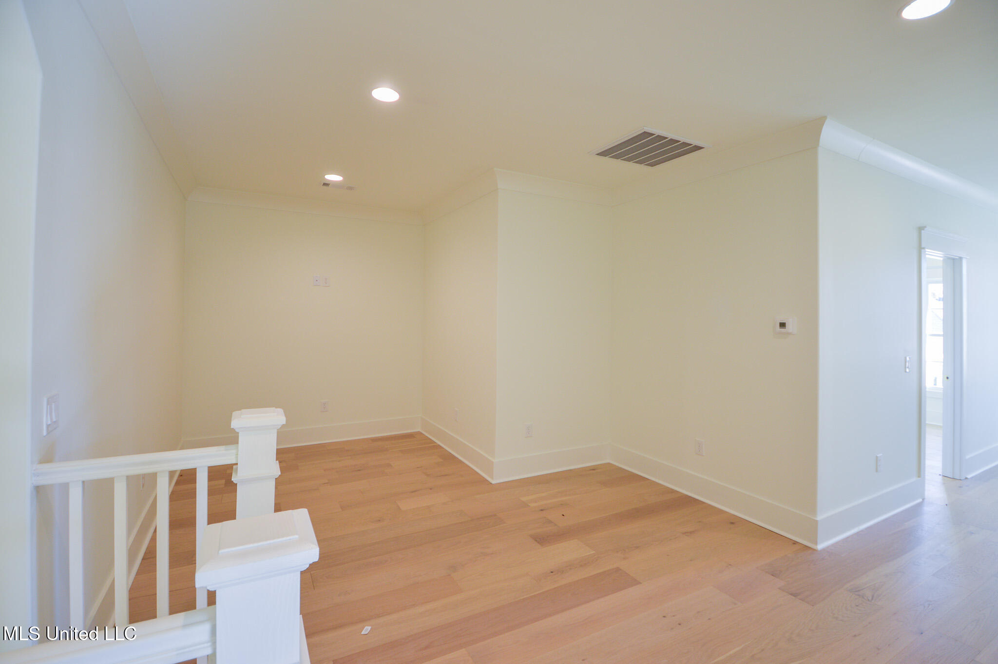 319 Ryan Avenue Property Photo 31