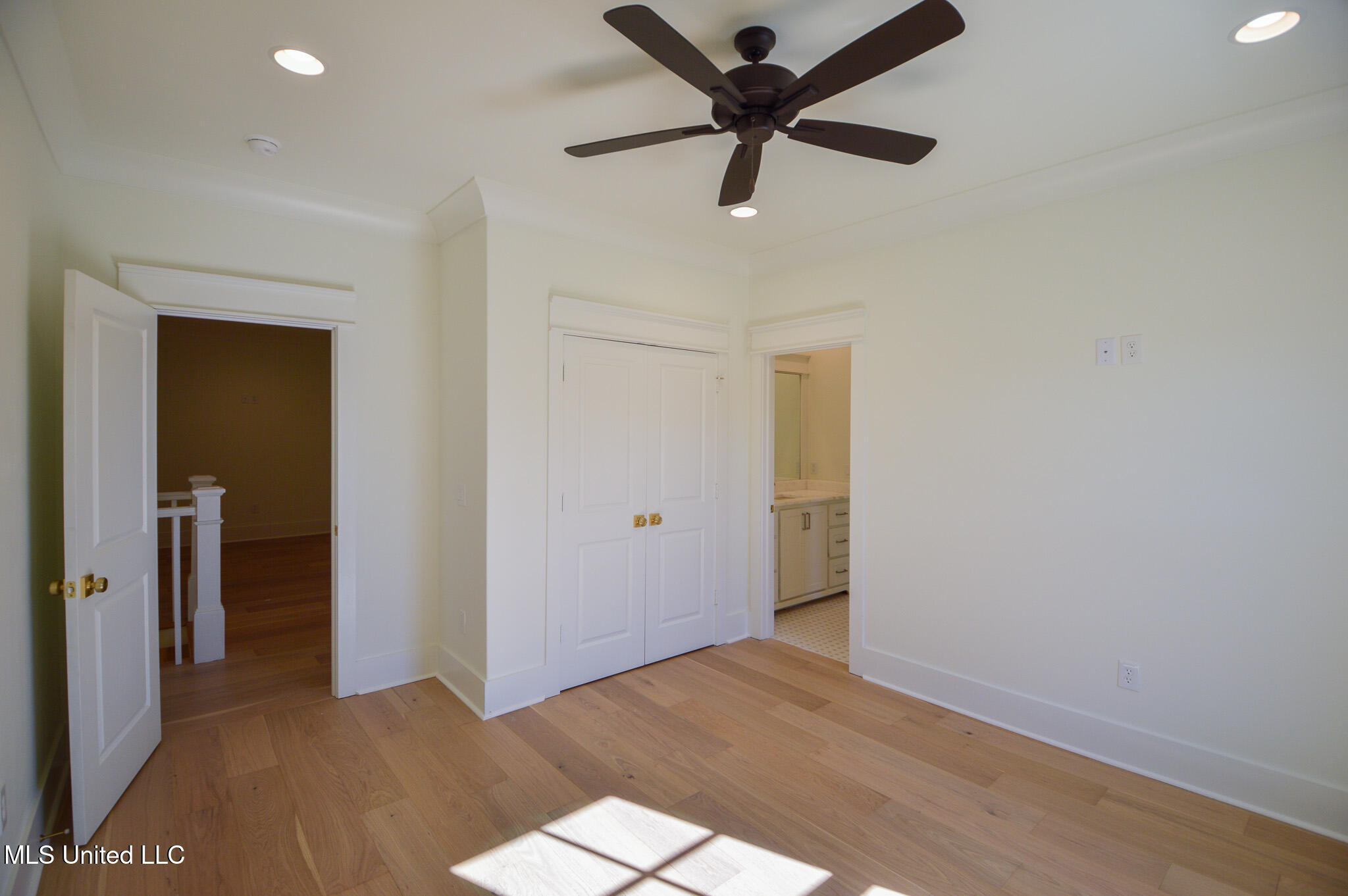 319 Ryan Avenue Property Photo 41