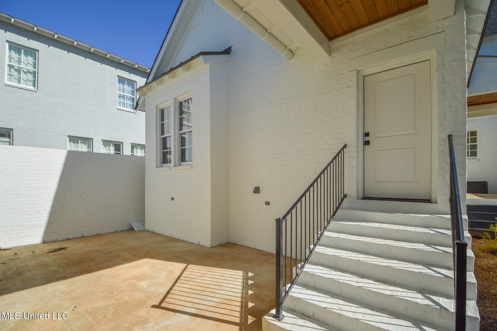 319 Ryan Avenue Property Photo 42