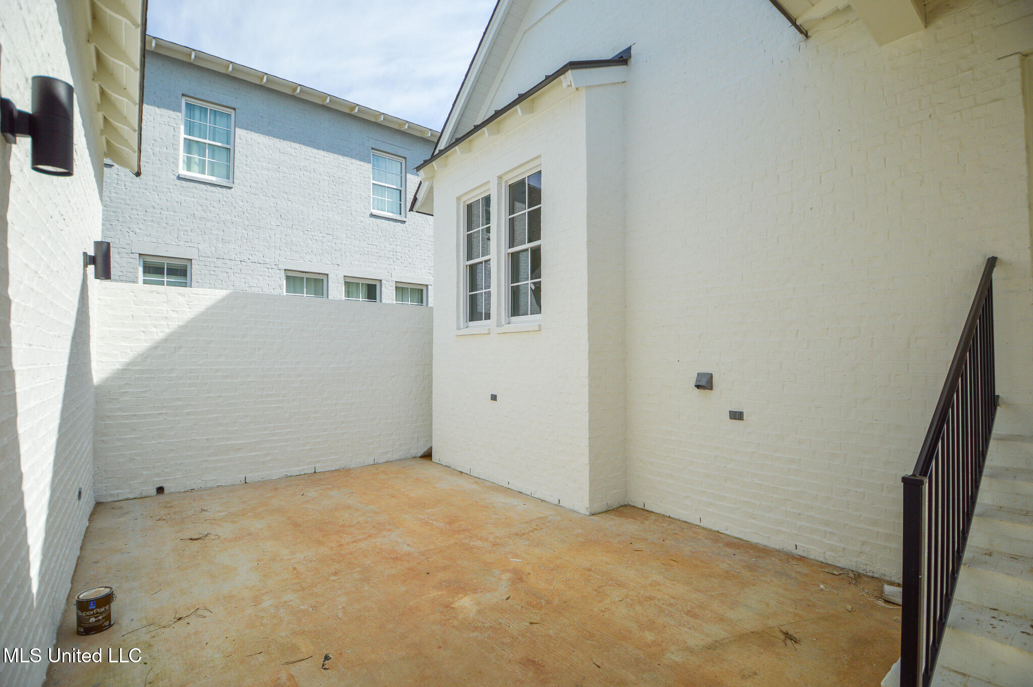 319 Ryan Avenue Property Photo 57