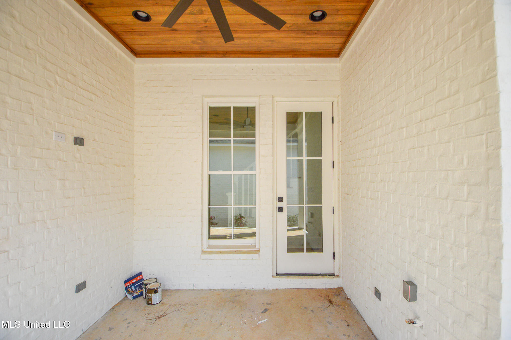 319 Ryan Avenue Property Photo 59