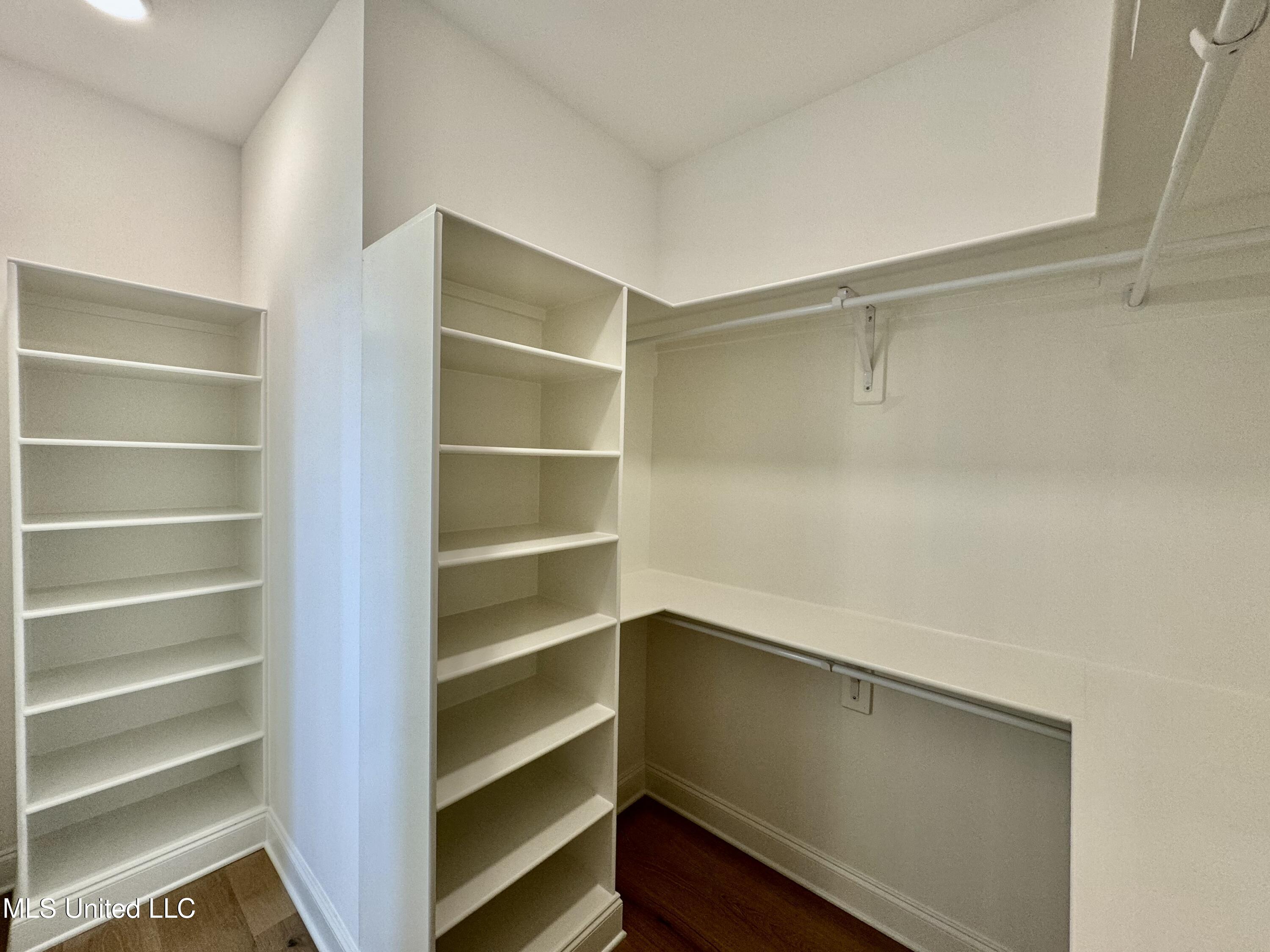 6640 Montclair Avenue Property Photo 13