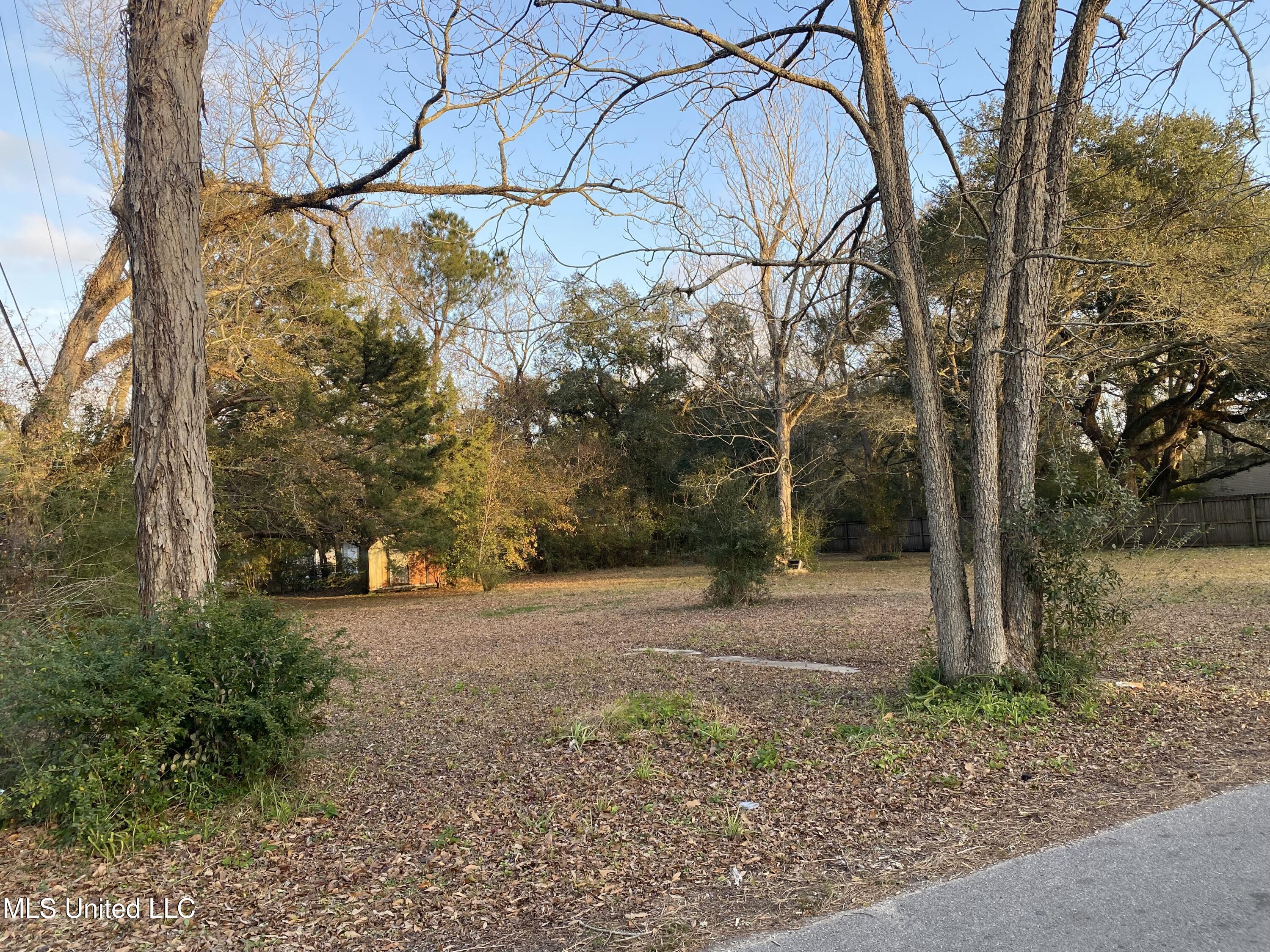 6924 Barnes Road Road Property Photo 1
