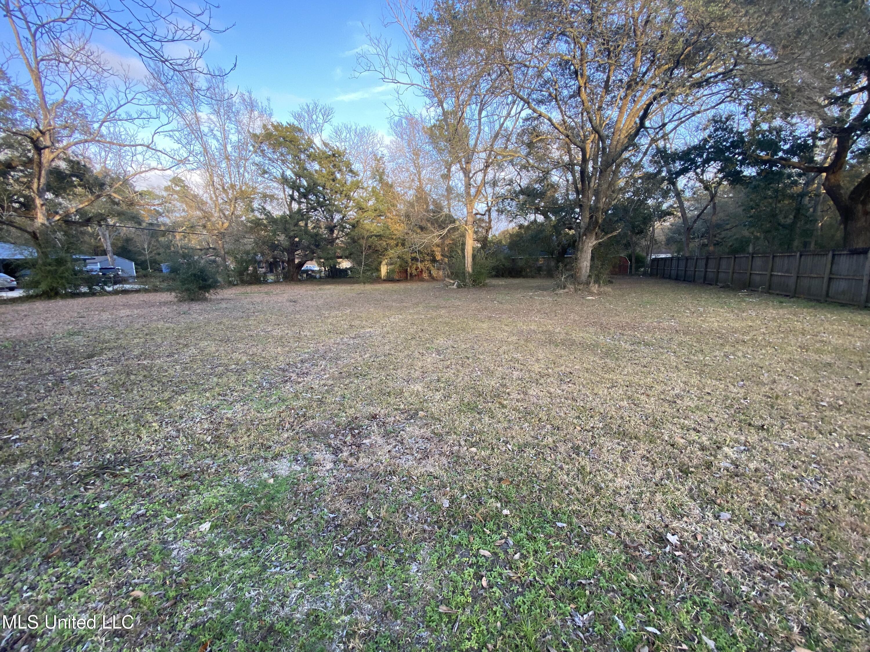 6924 Barnes Road Road Property Photo 4