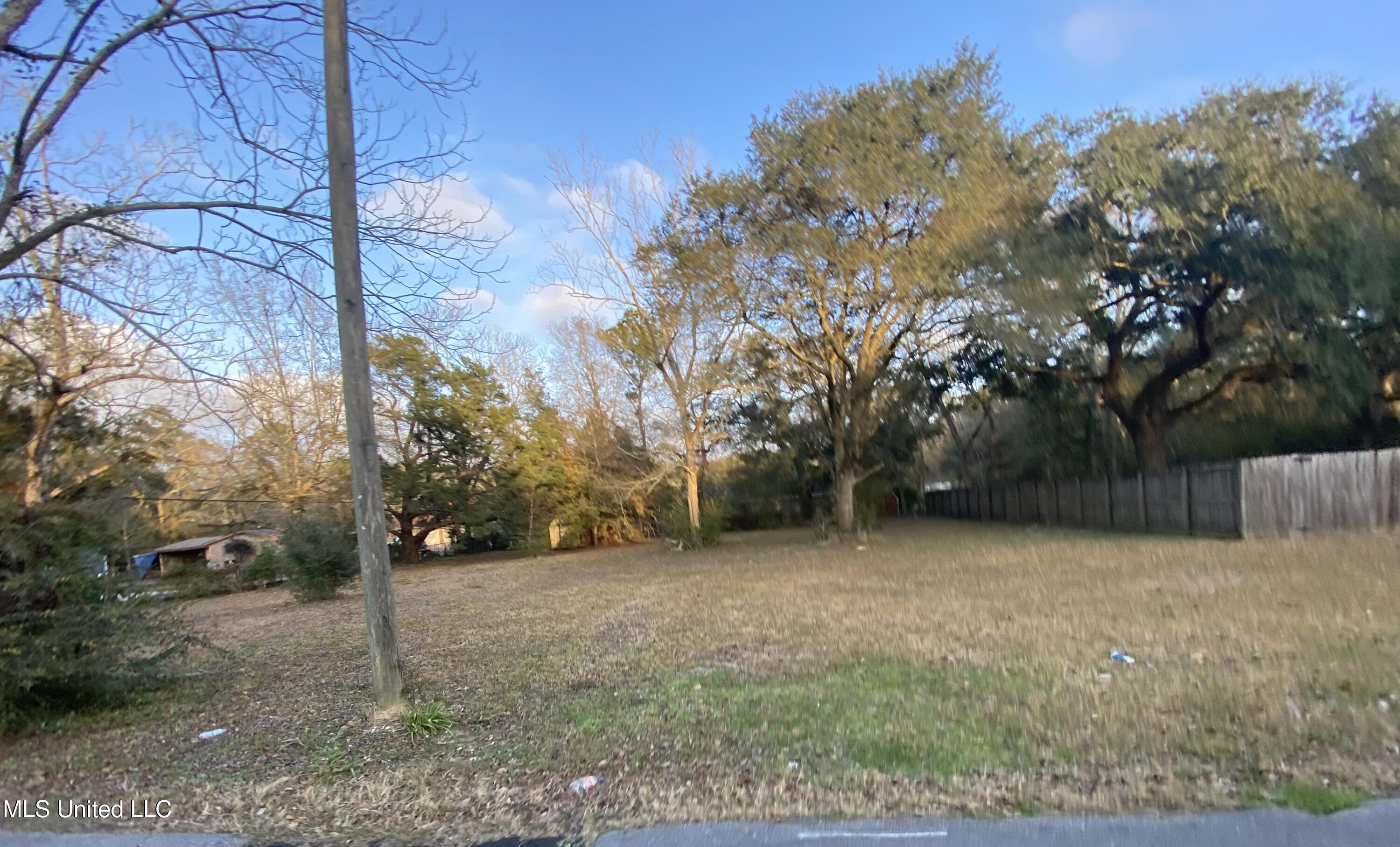 6924 Barnes Road Road Property Photo 5