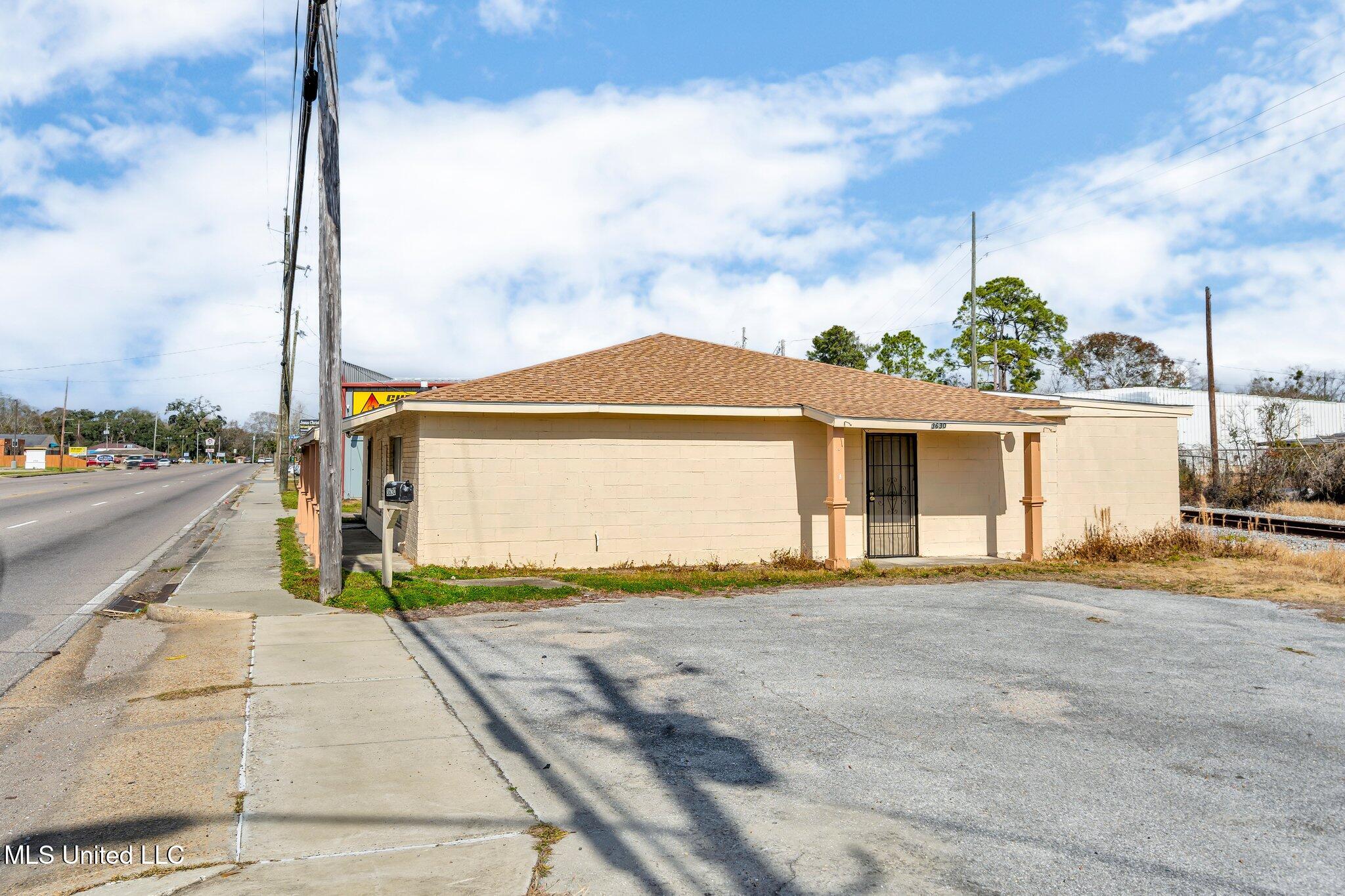3630 Main Street Property Photo