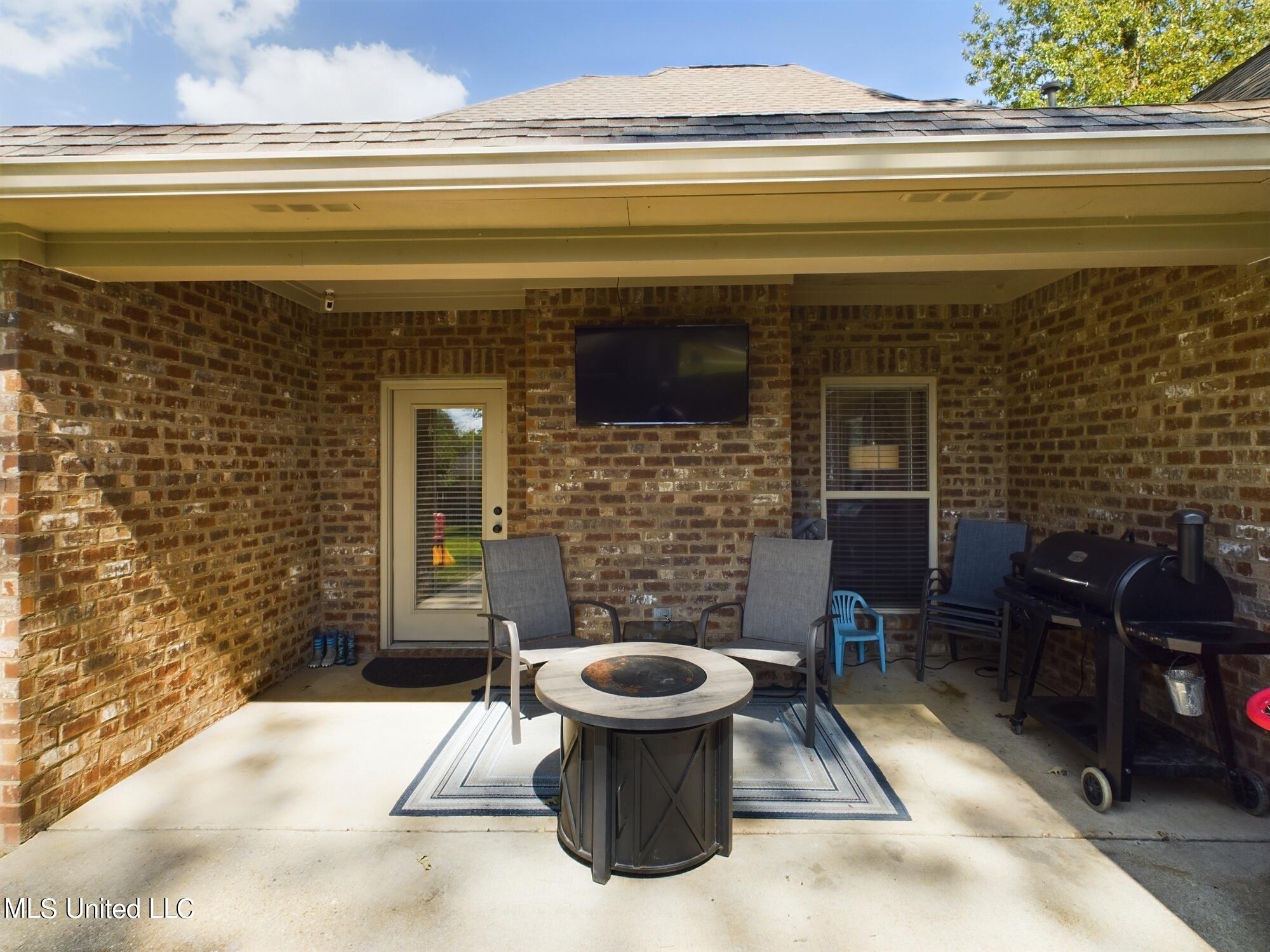 125 Trailbridge Crossing Property Photo 26