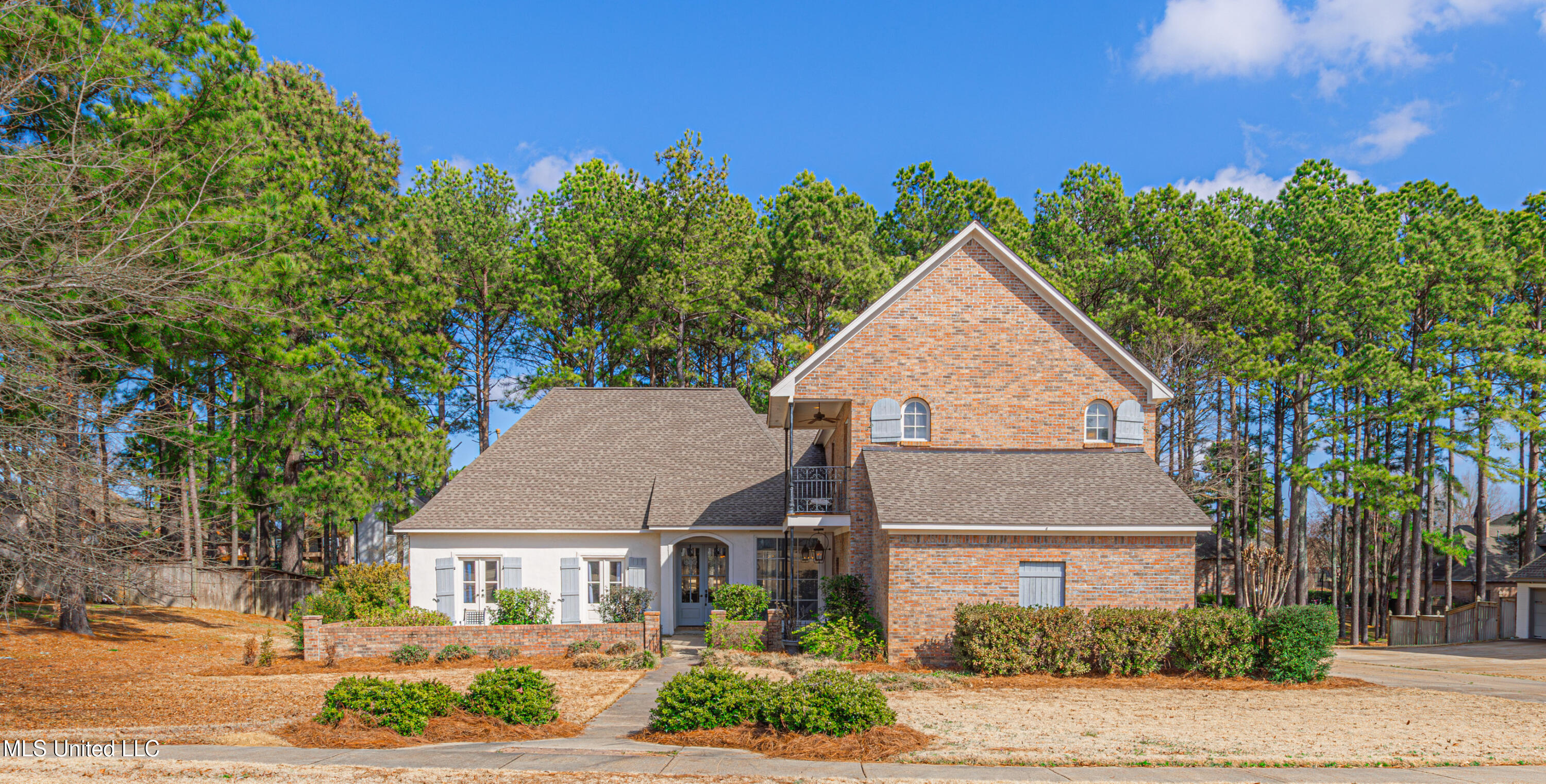 281 Lake Village Drive Property Photo 1