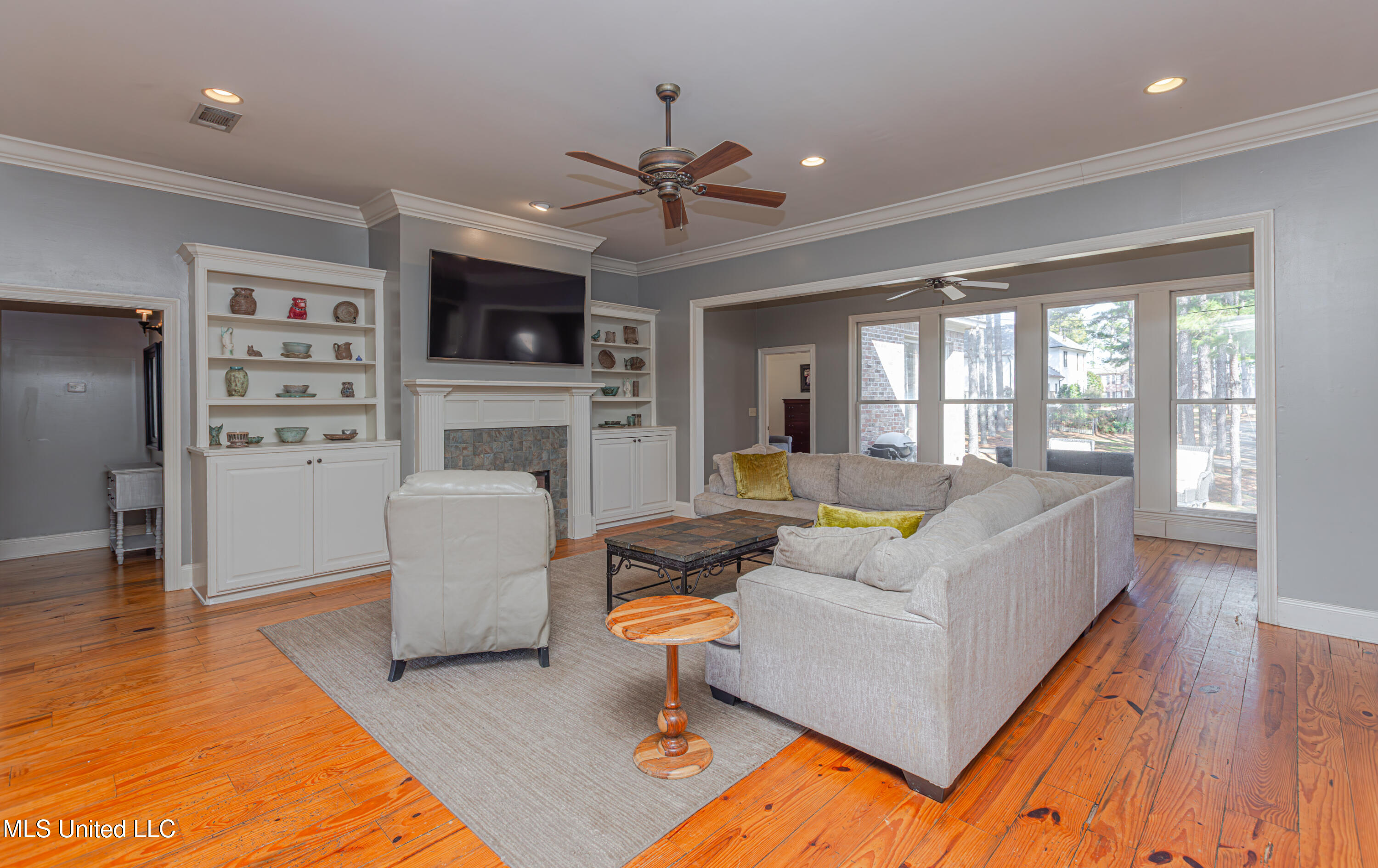 281 Lake Village Drive Property Photo 19