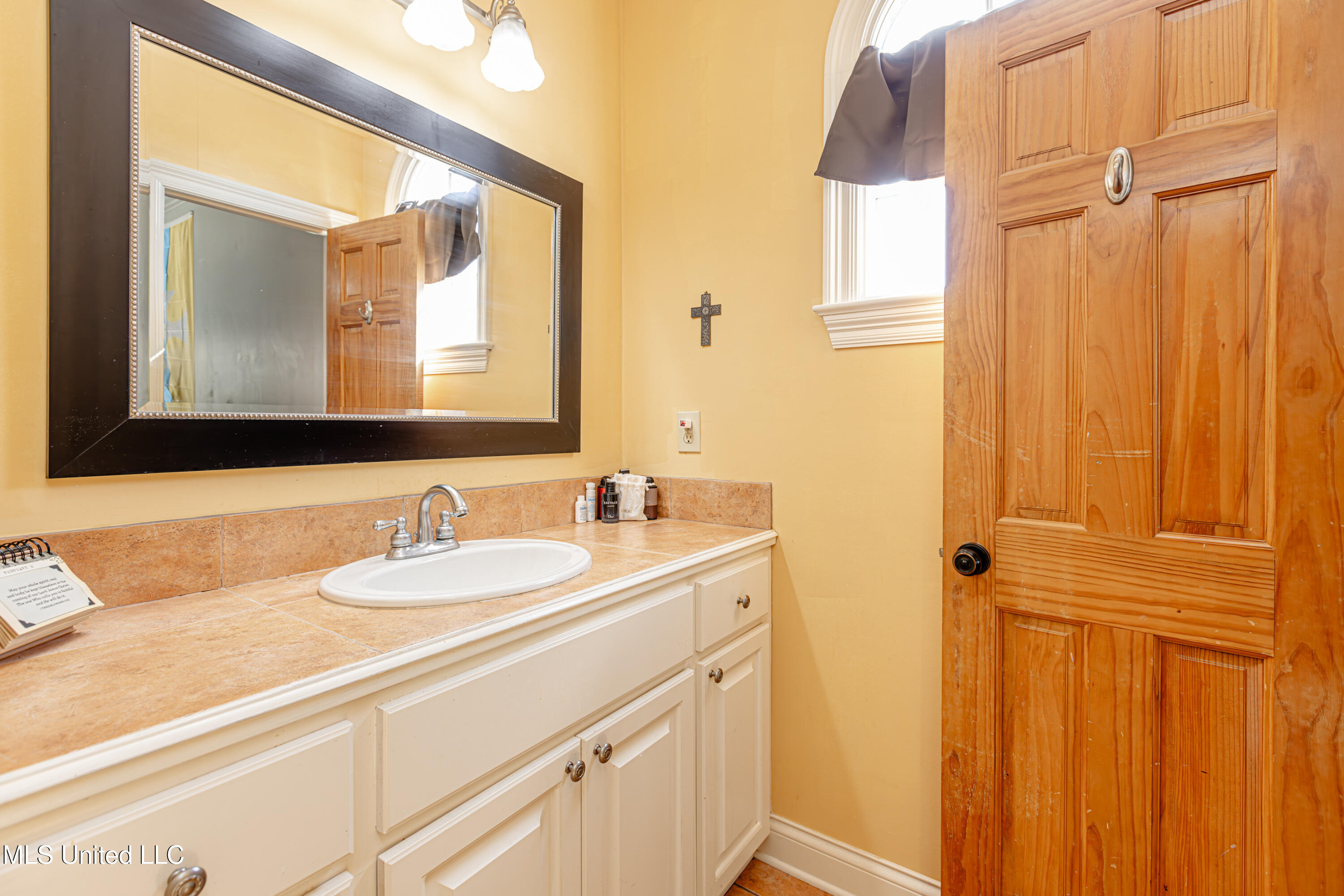 281 Lake Village Drive Property Photo 72