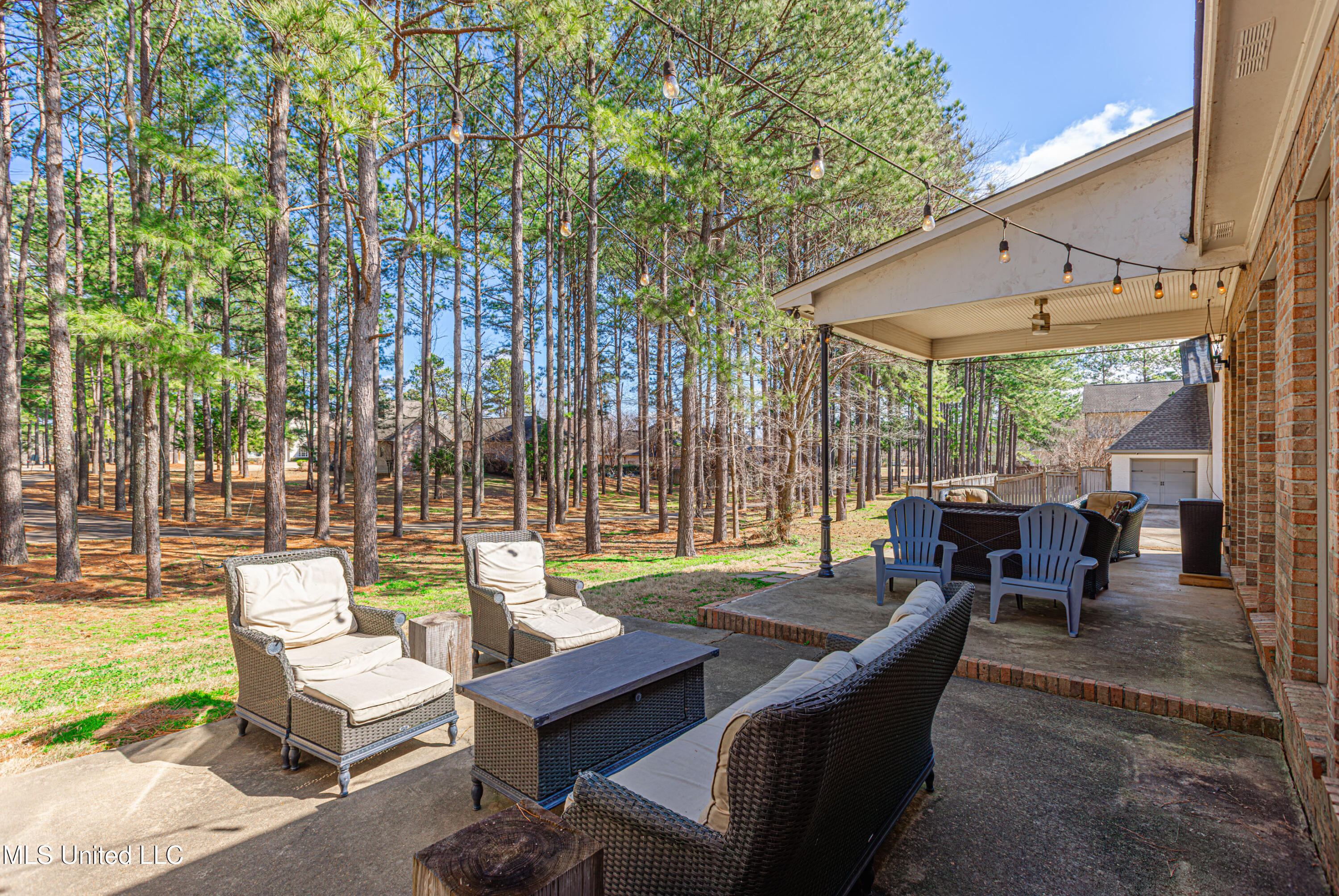 281 Lake Village Drive Property Photo 79