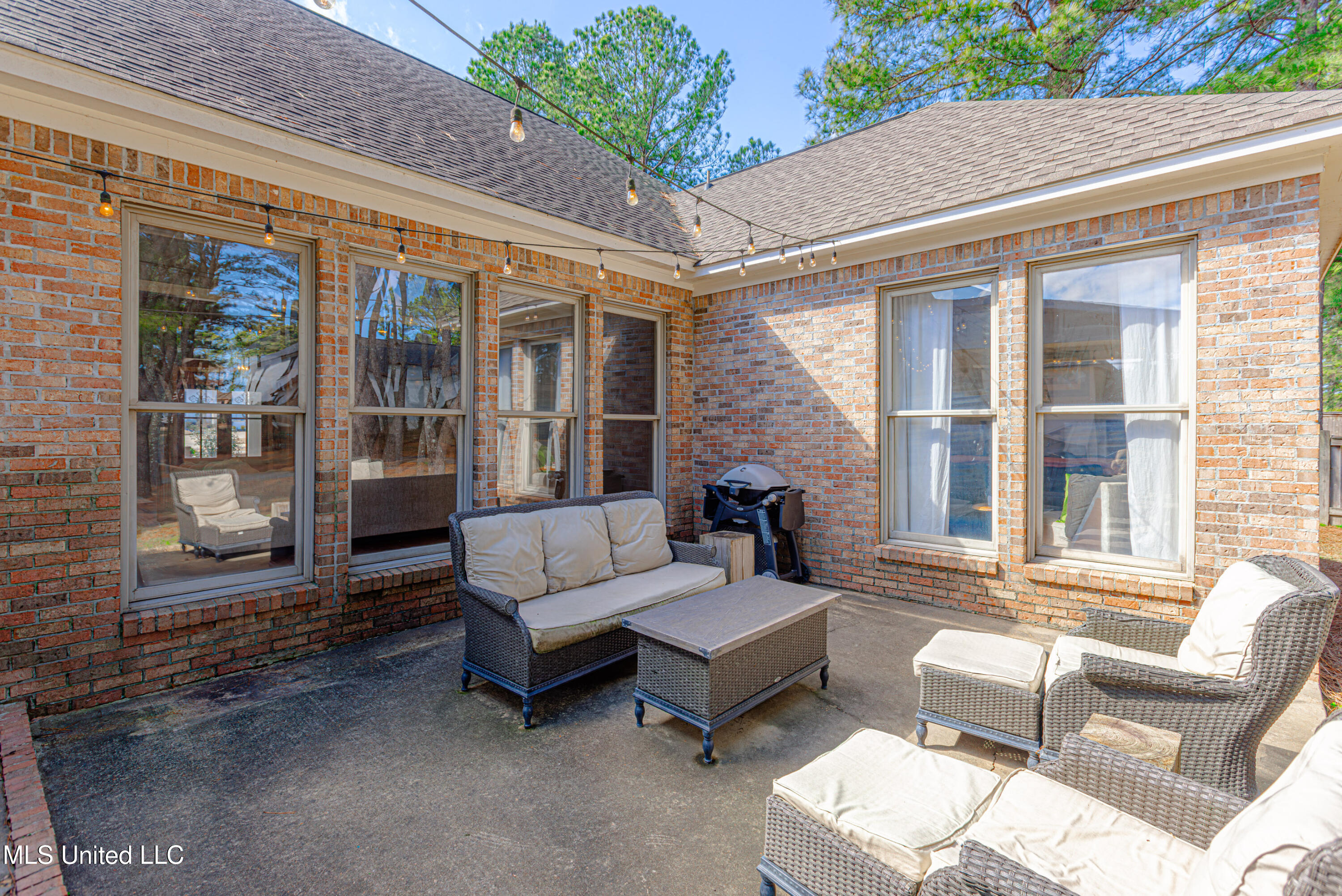 281 Lake Village Drive Property Photo 83