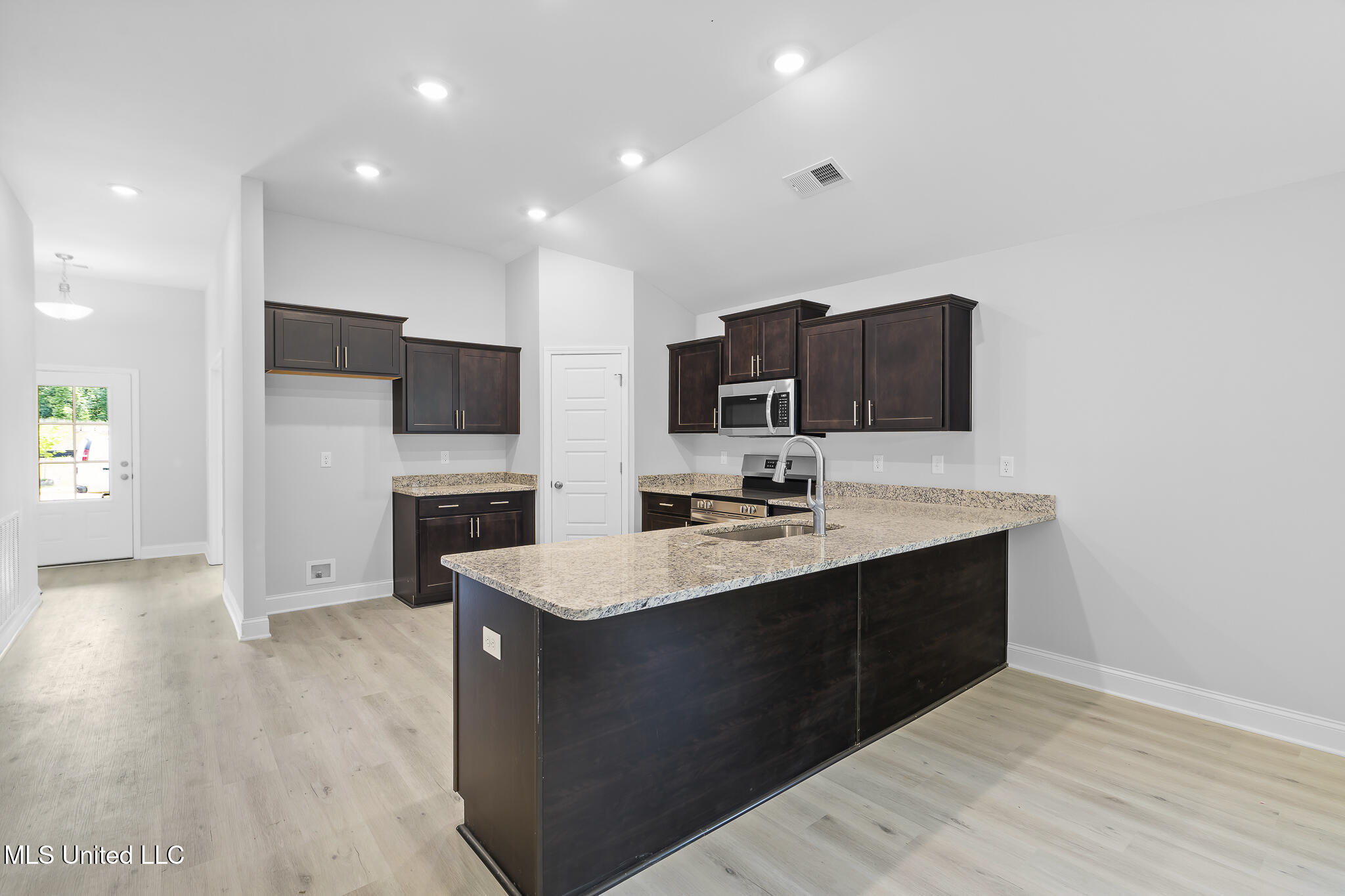 4251 W Olivia Circle Property Photo 10