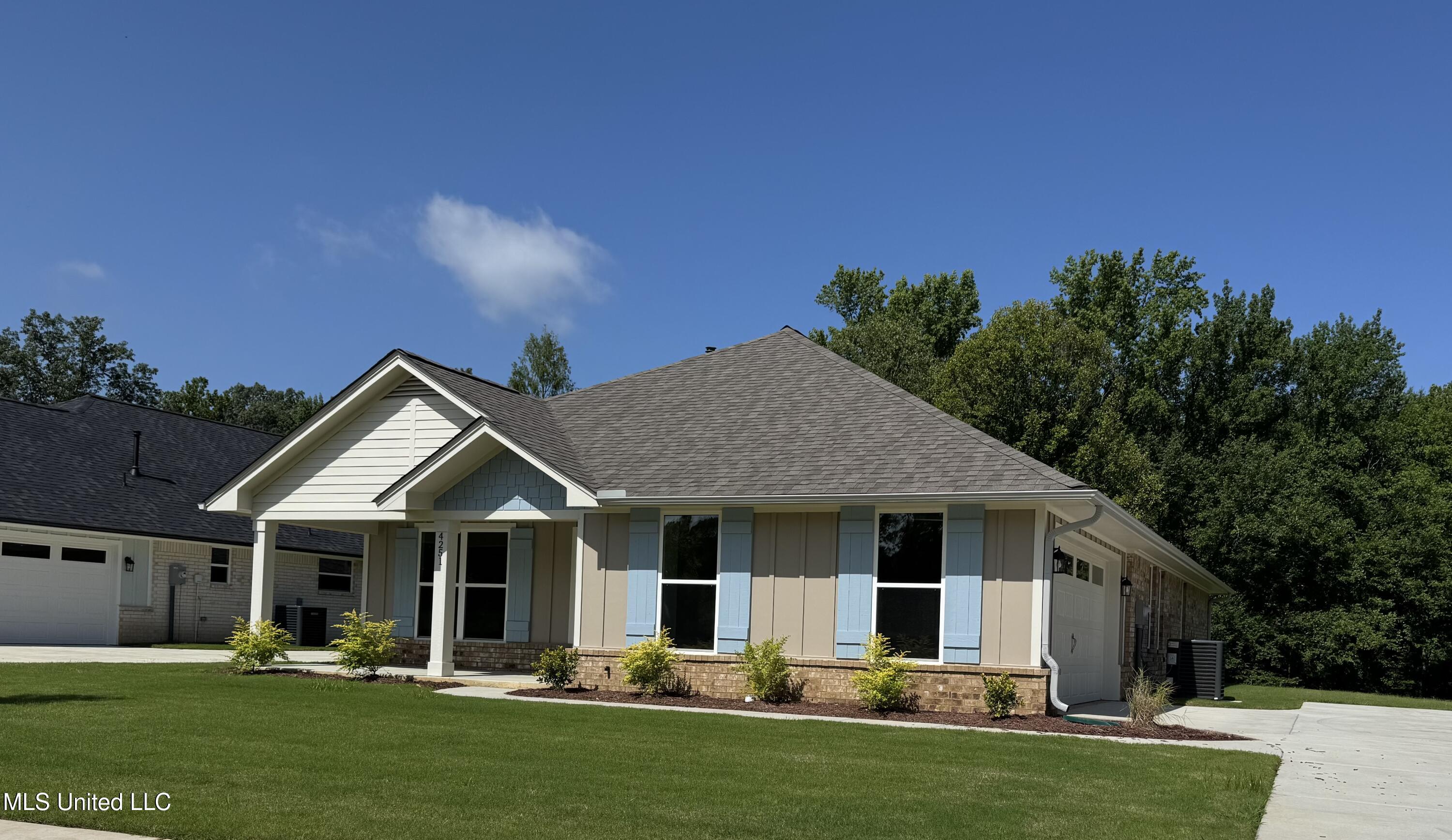 4251 W Olivia Circle Property Photo 28