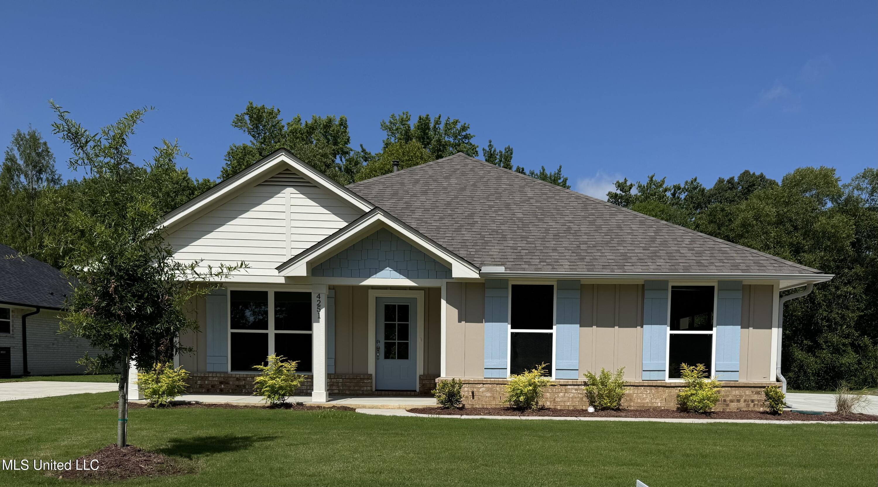 4251 W Olivia Circle Property Photo 29