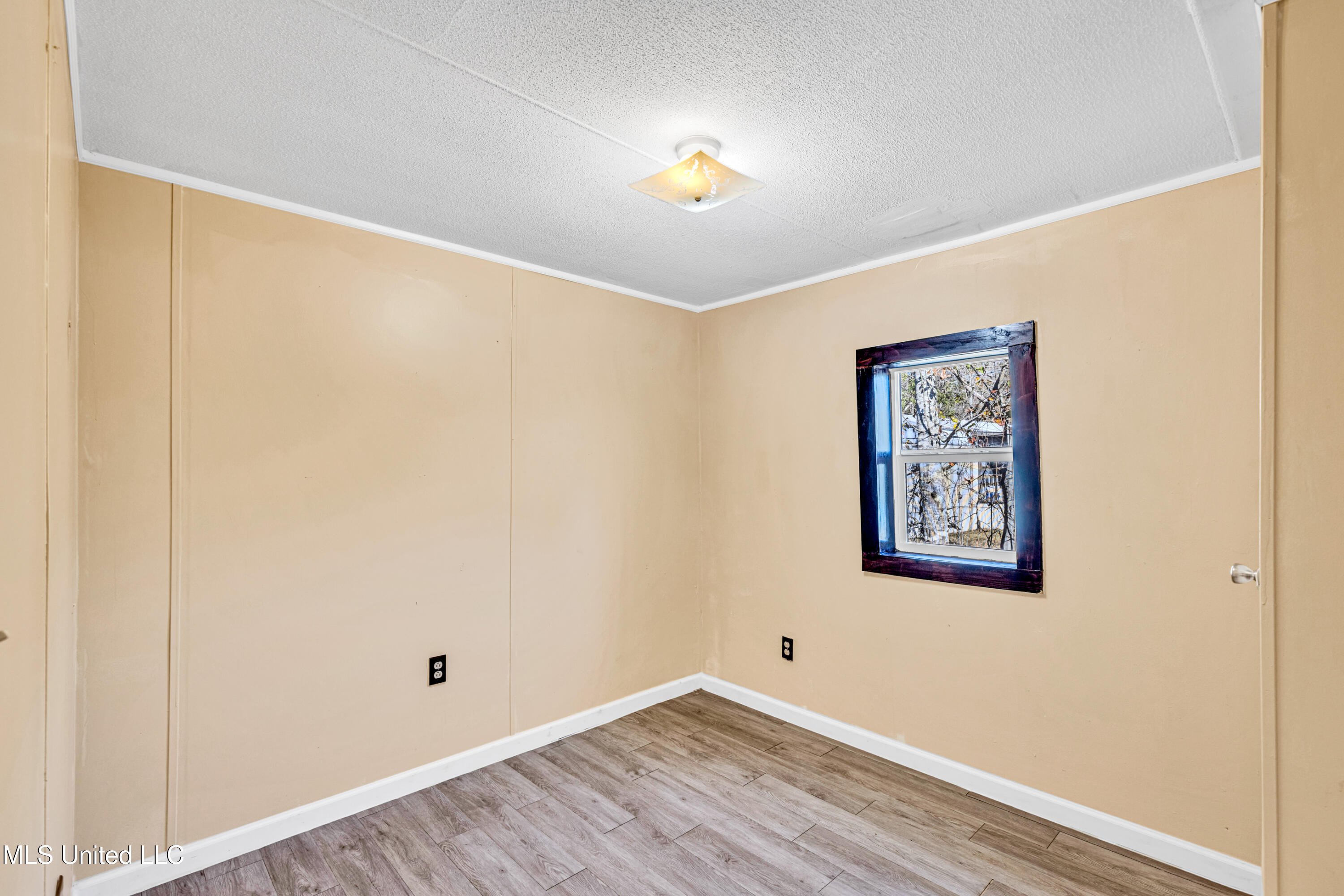 7813 Rockvale Drive Property Photo 17