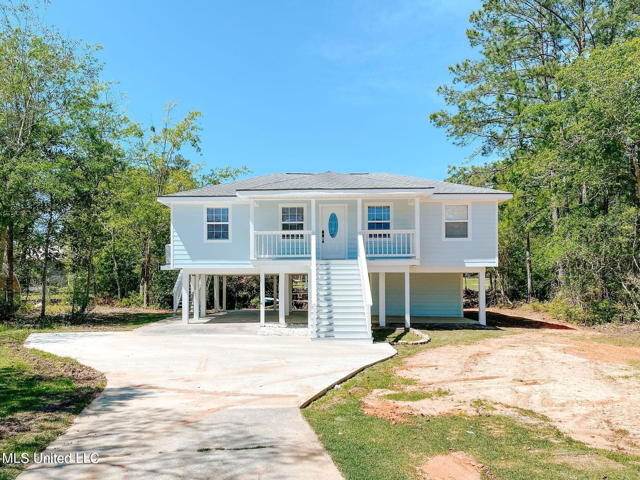 15032 Pawnee Place Property Photo 1