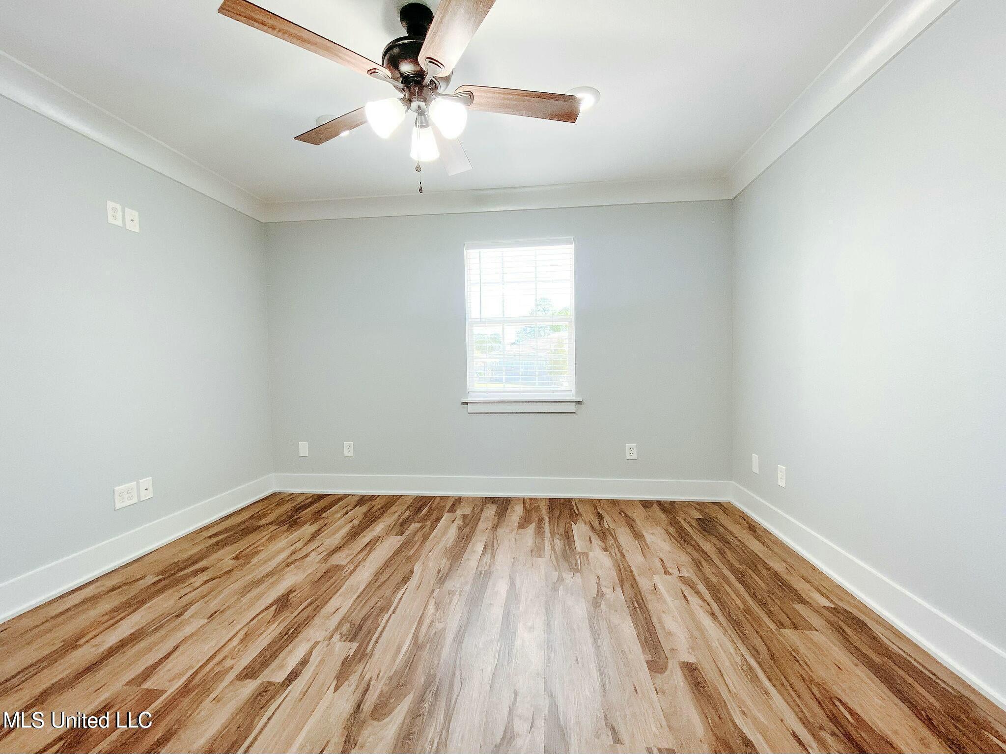 15032 Pawnee Place Property Photo 4