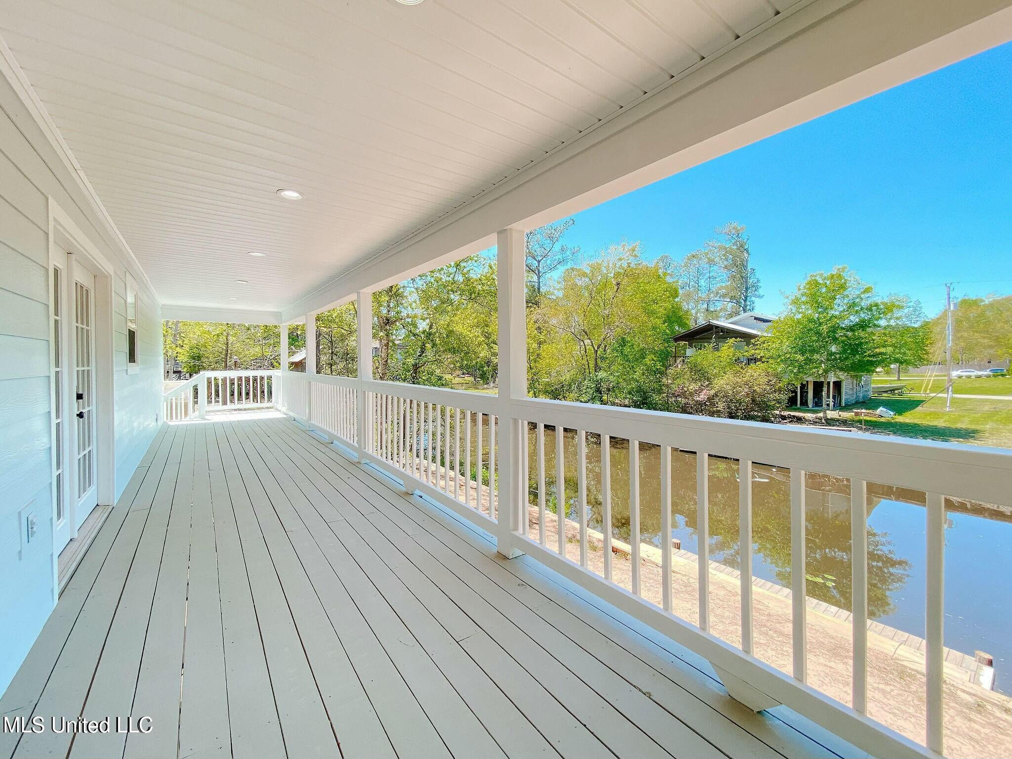 15032 Pawnee Place Property Photo 7