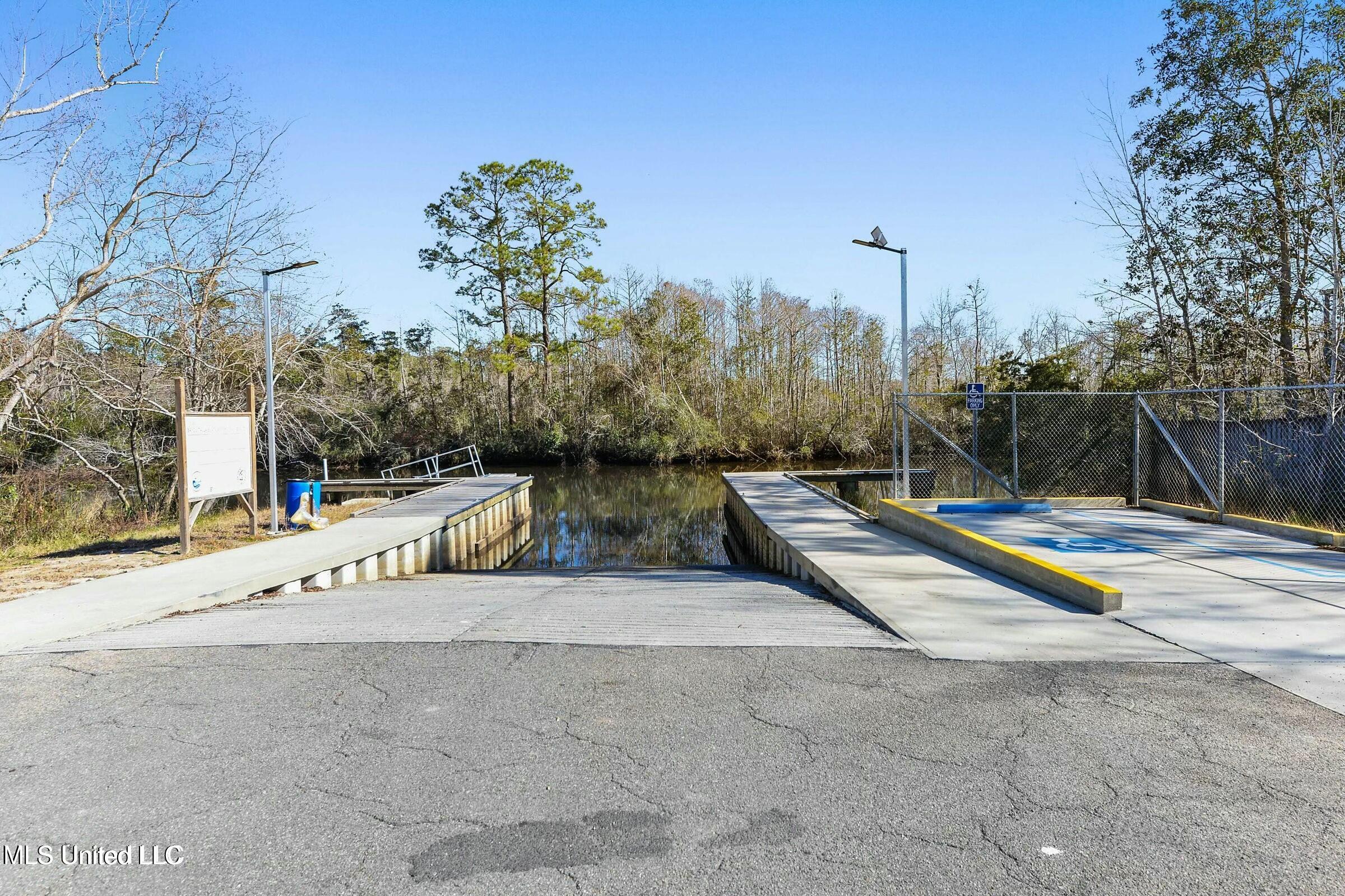 15032 Pawnee Place Property Photo 10