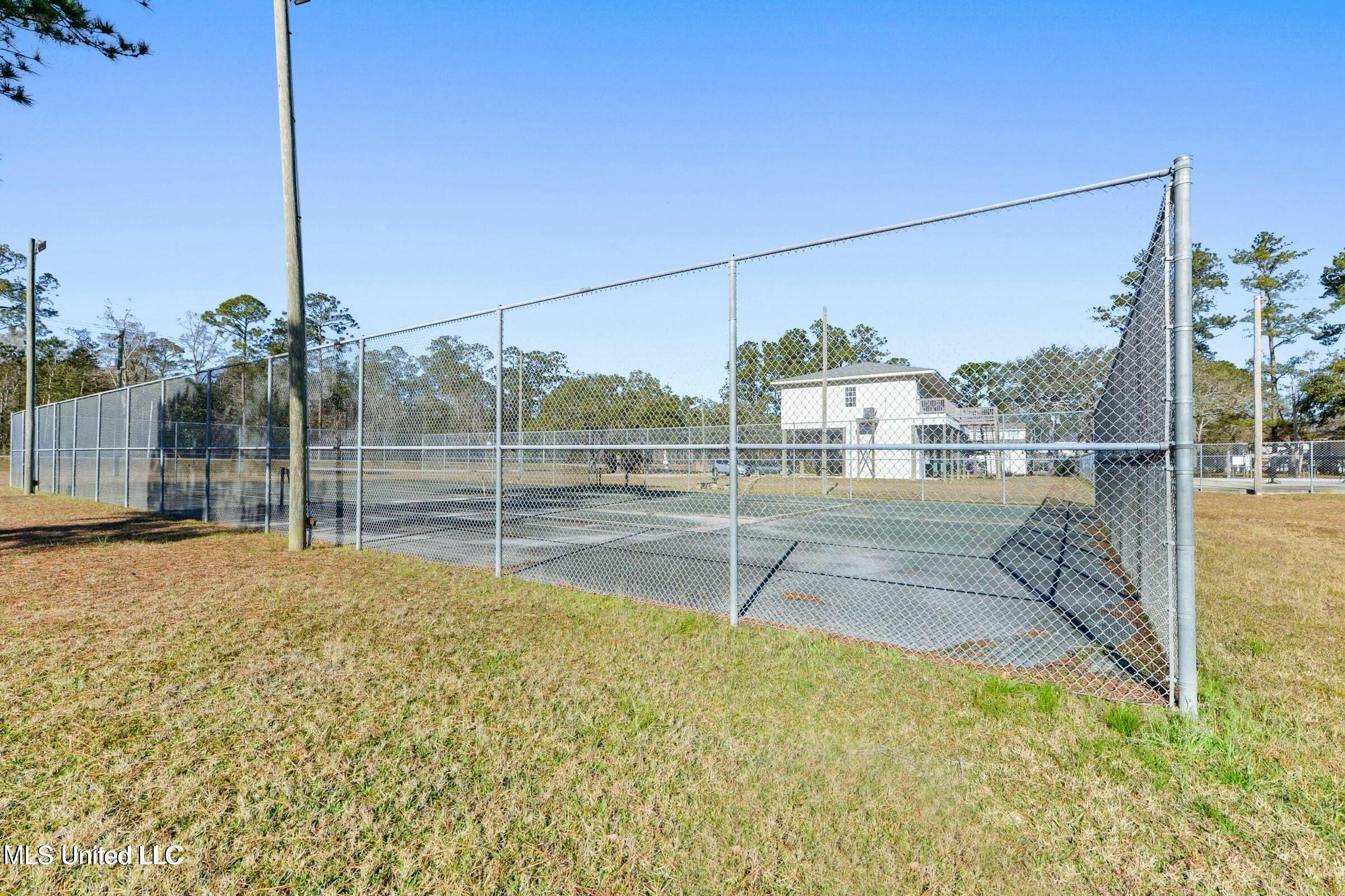 15032 Pawnee Place Property Photo 12