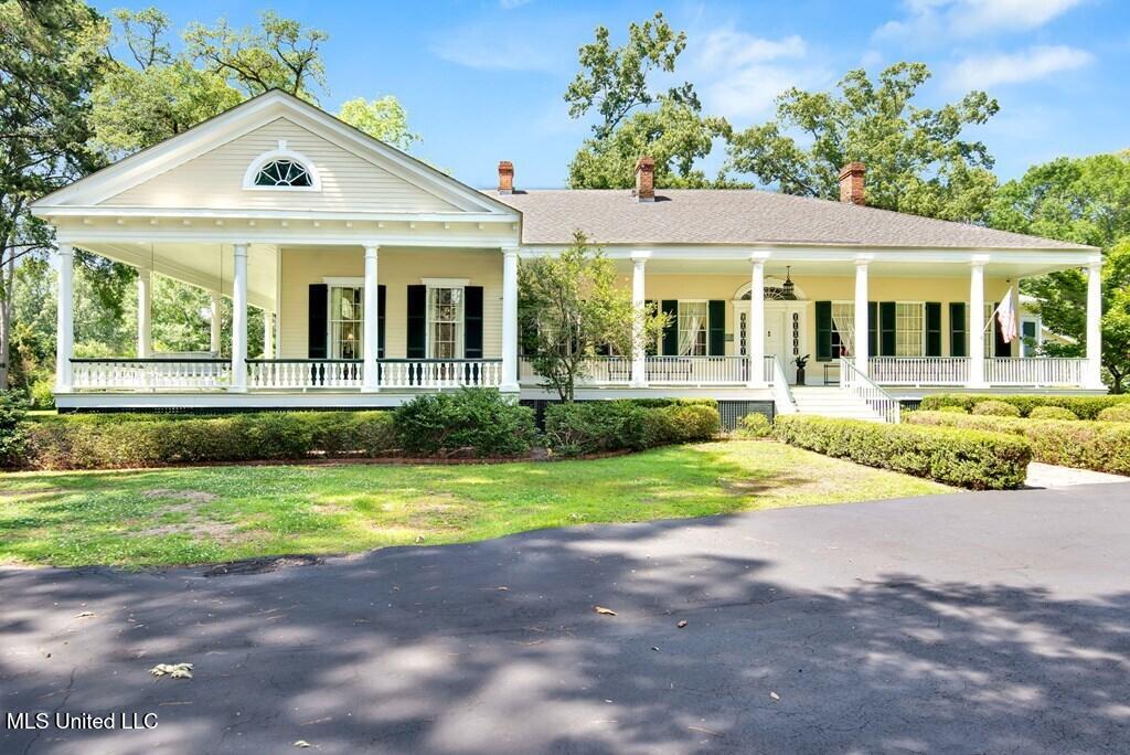 551 John R Junkin Drive Property Photo 3
