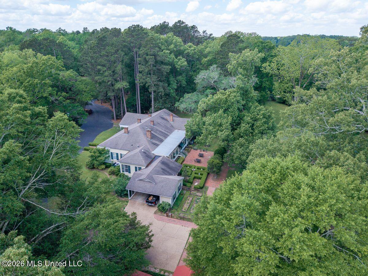 551 John R Junkin Drive Property Photo 8