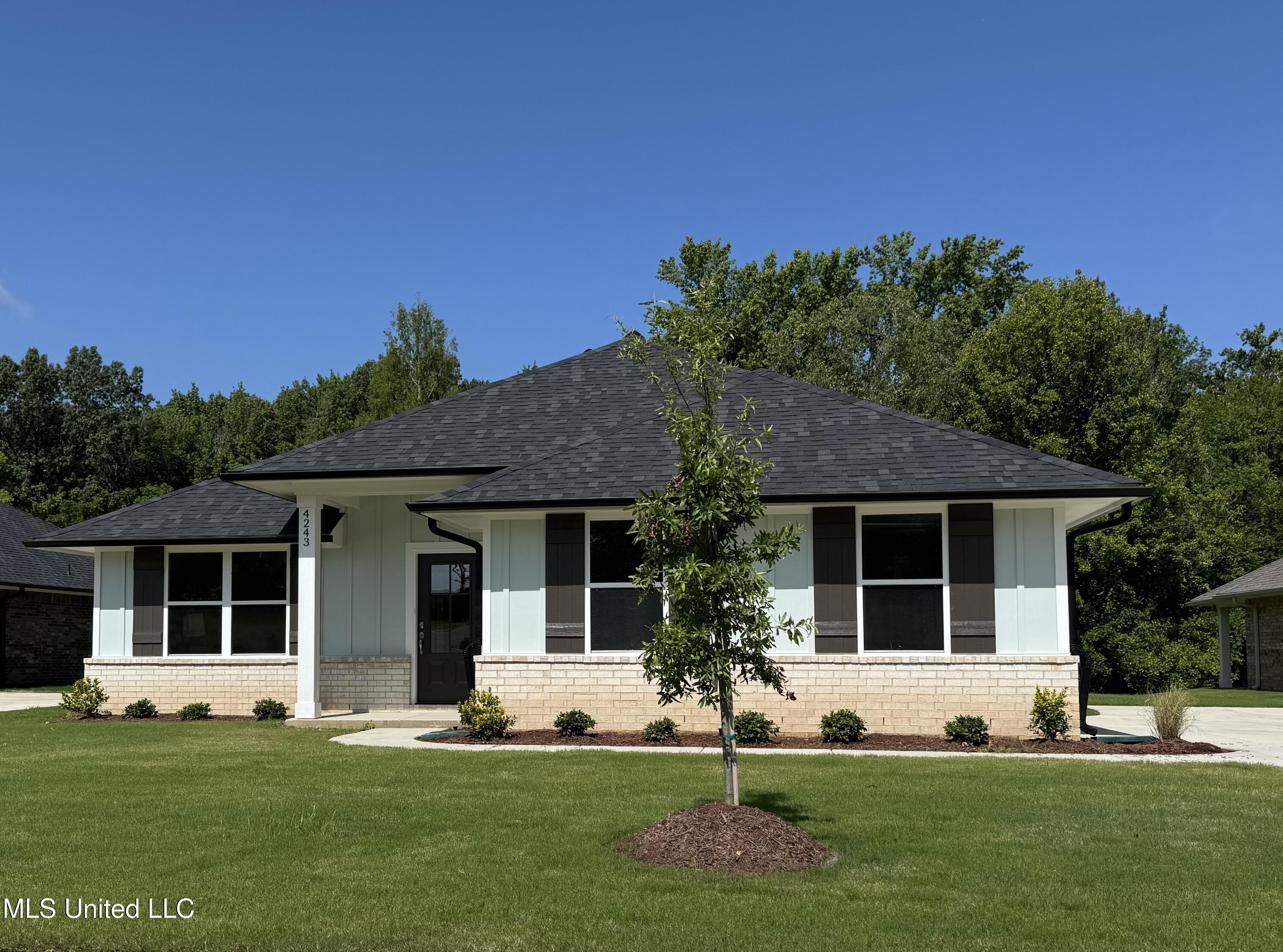 4243 W Olivia Circle Property Photo 33