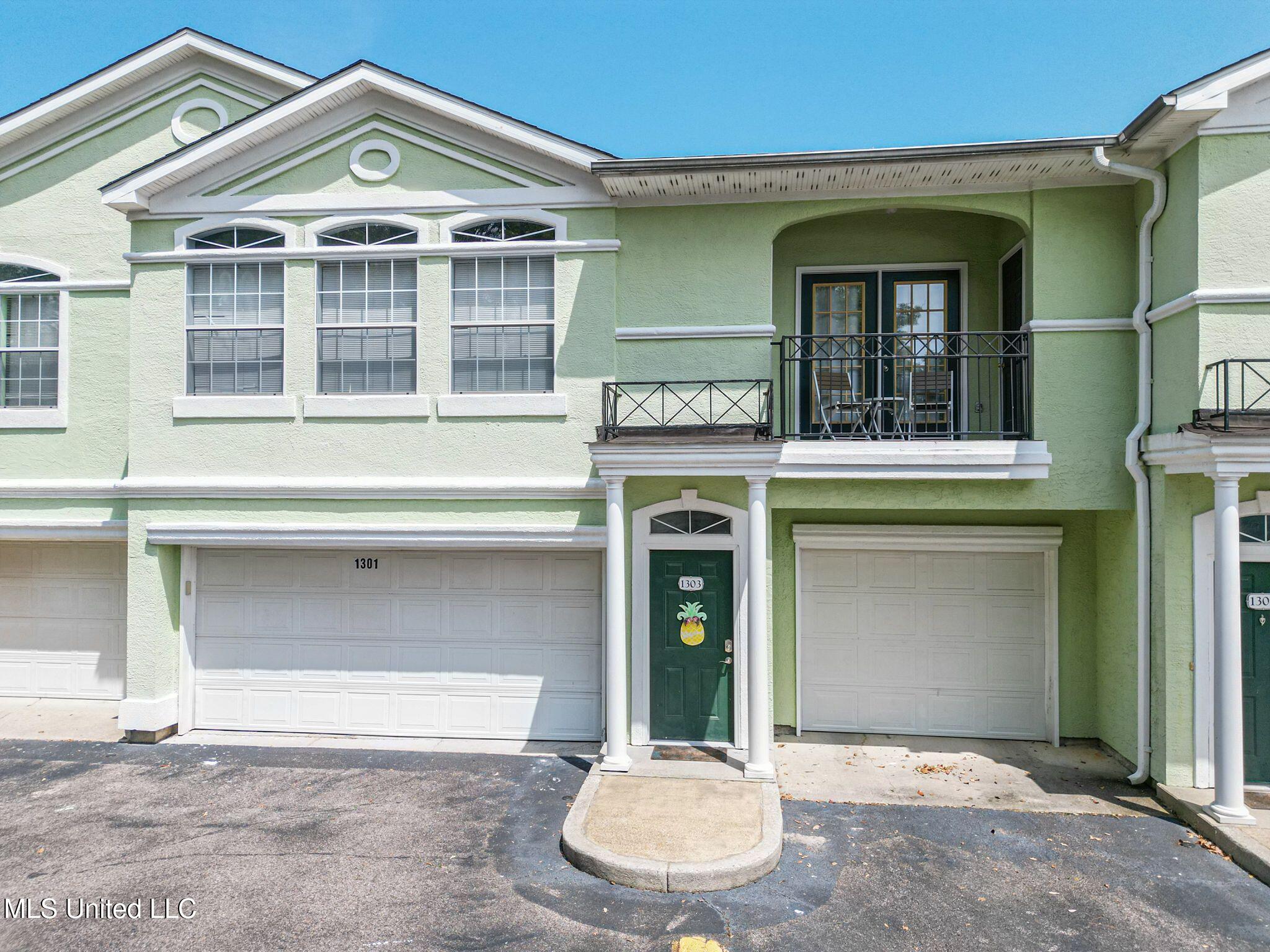 2252 Beach Drive Property Photo