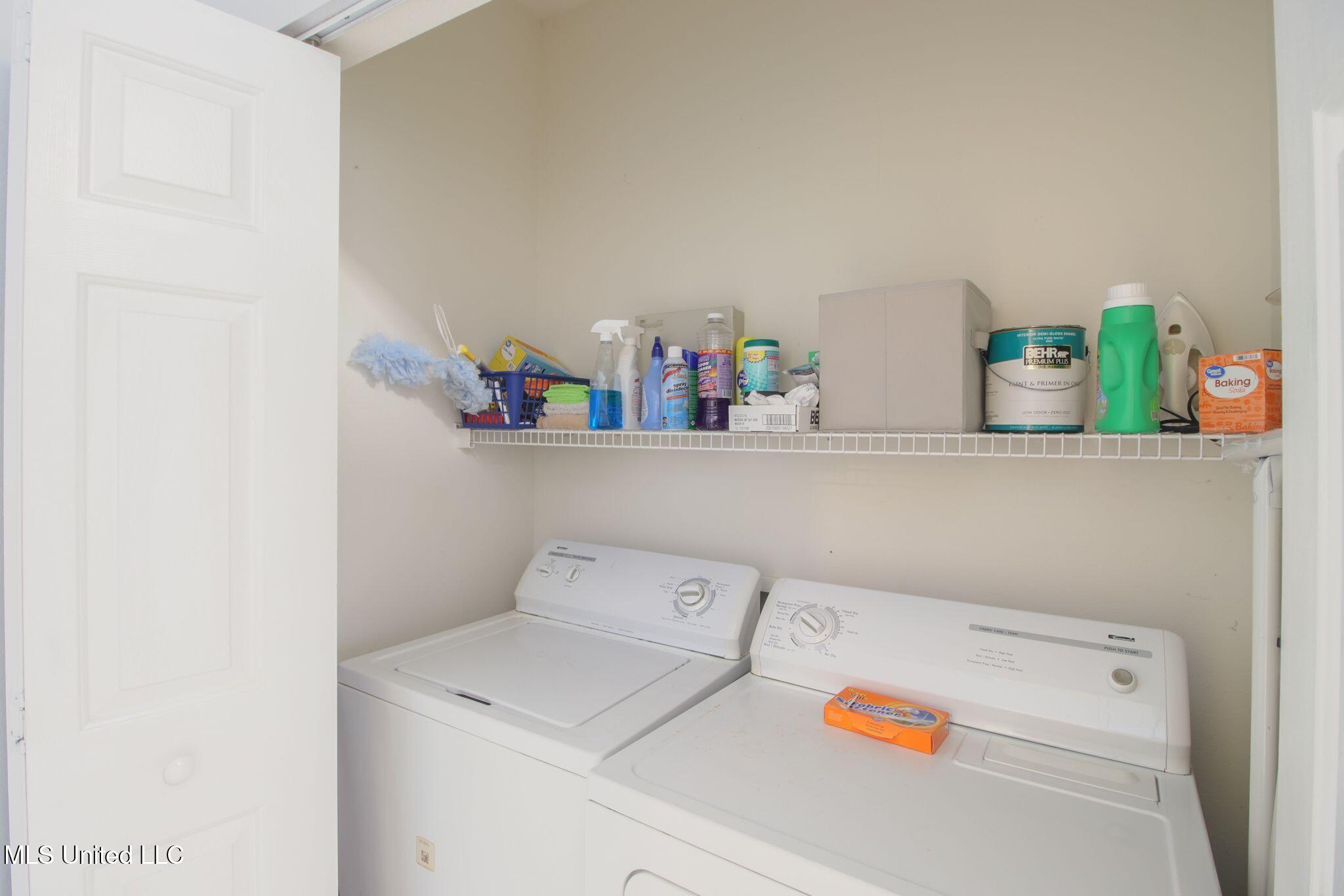 2252 Beach Drive Property Photo 21