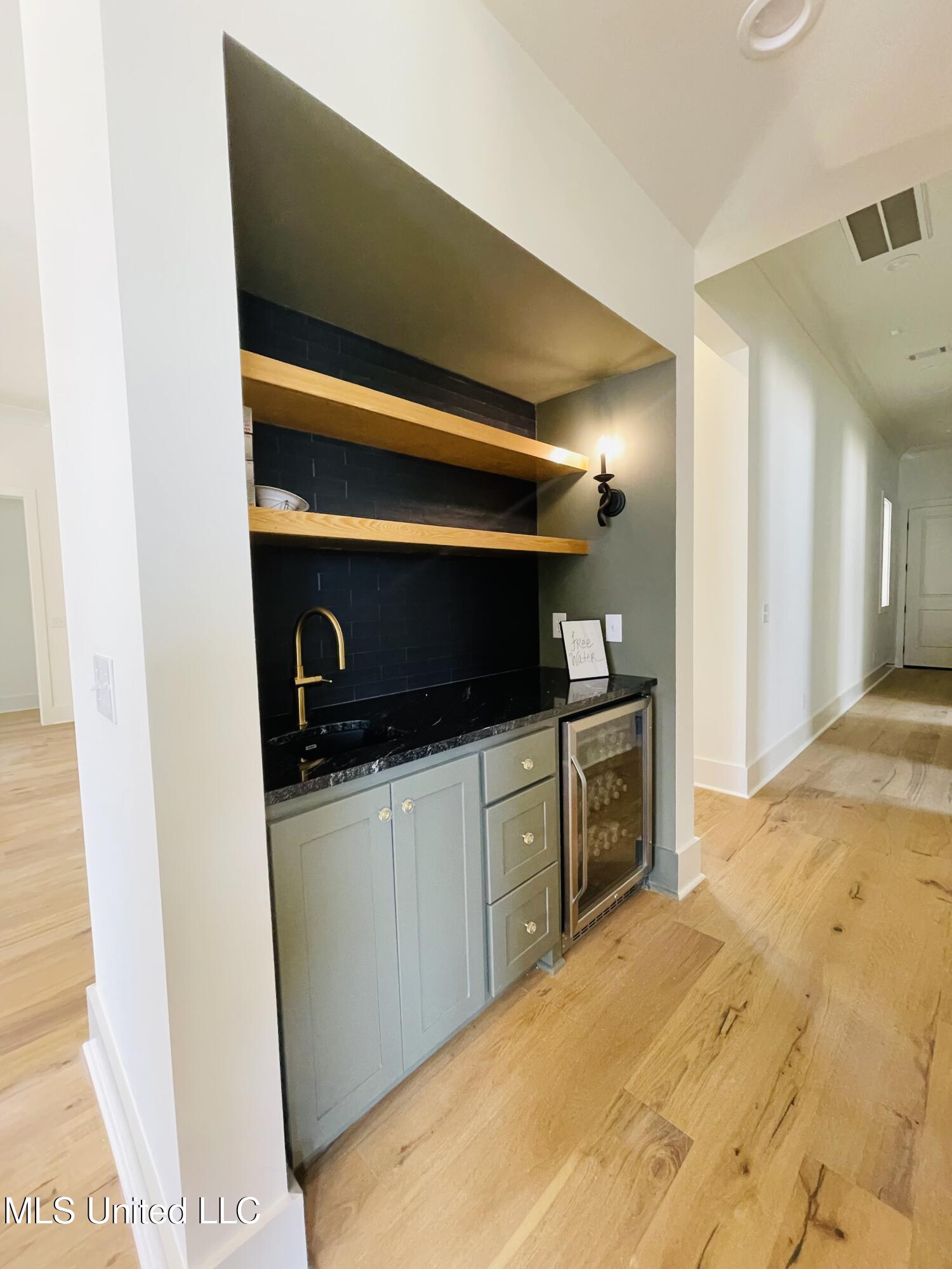 419 Whittington Circle Property Photo 15