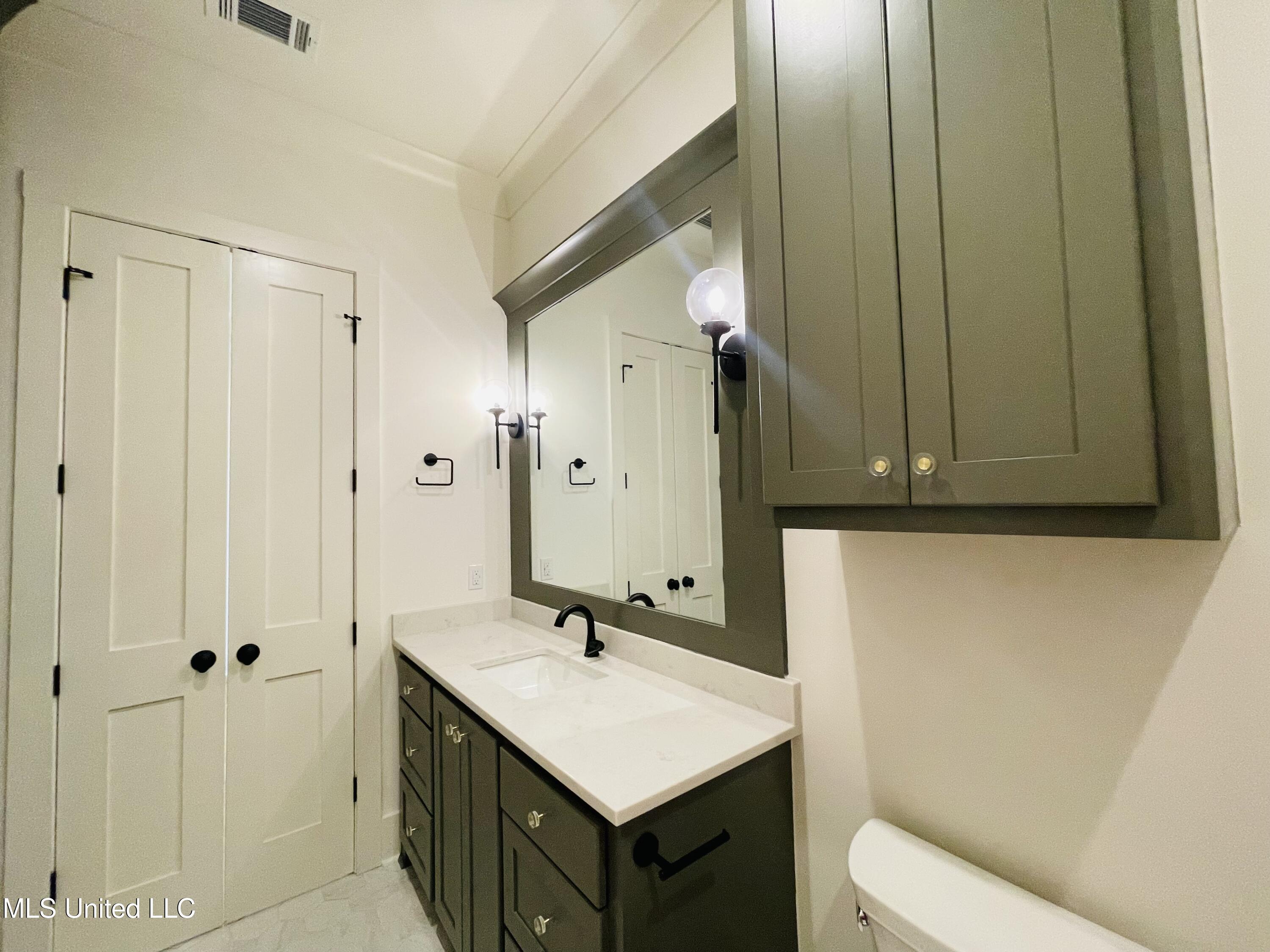 419 Whittington Circle Property Photo 37
