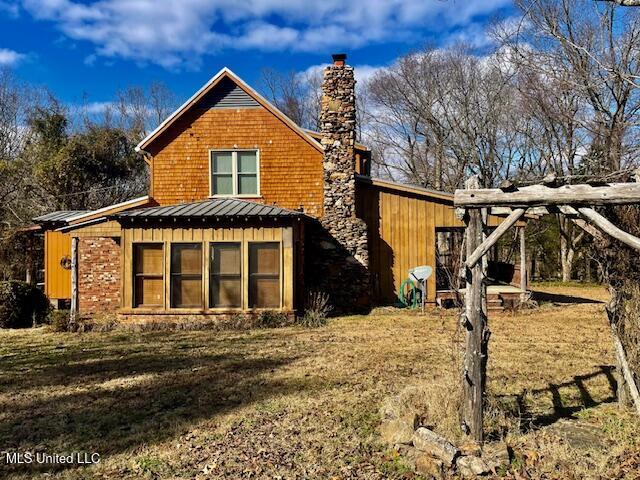 392 Sycamore Road Property Photo 1