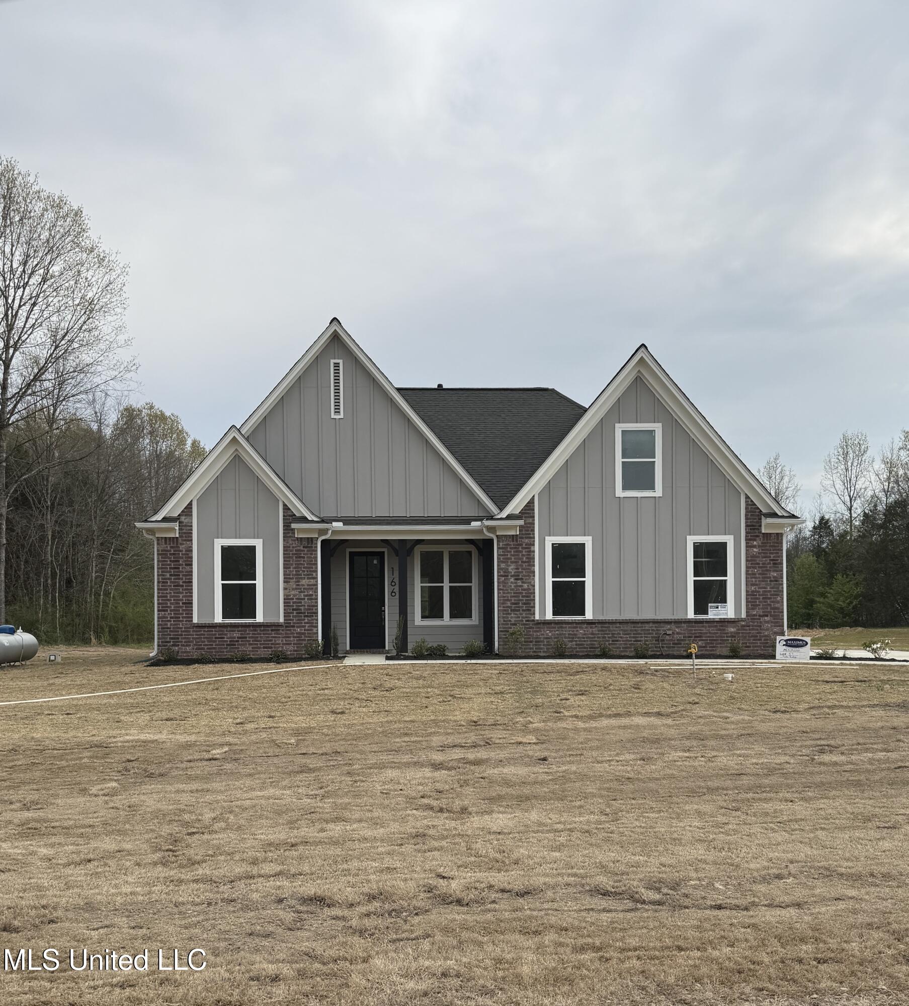 166 Centerline Roper Loop Property Photo 1