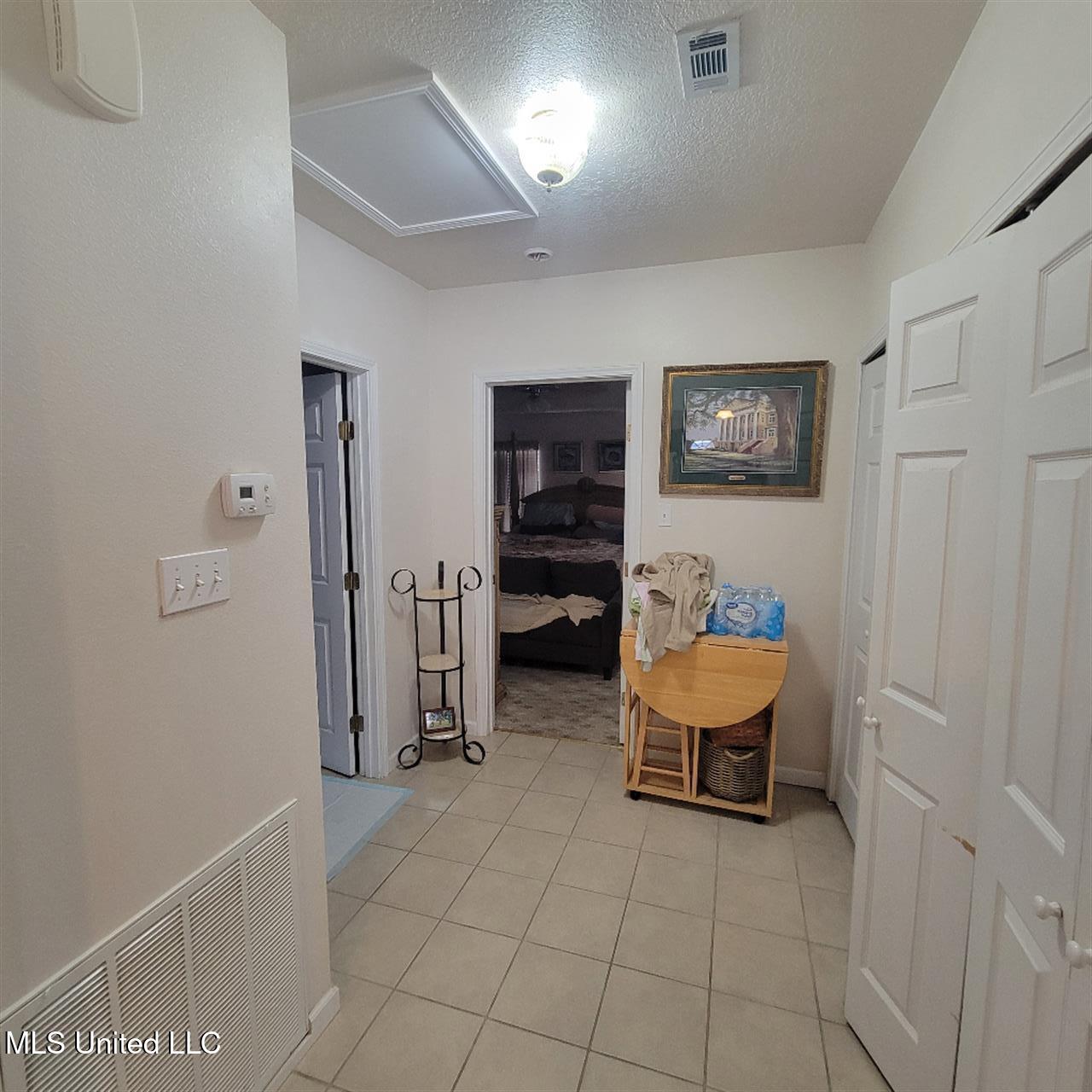 15917 Van Eaton Circle Property Photo 17