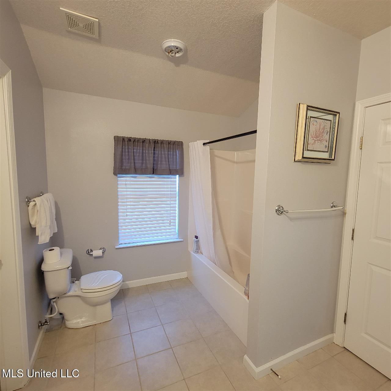 15917 Van Eaton Circle Property Photo 19